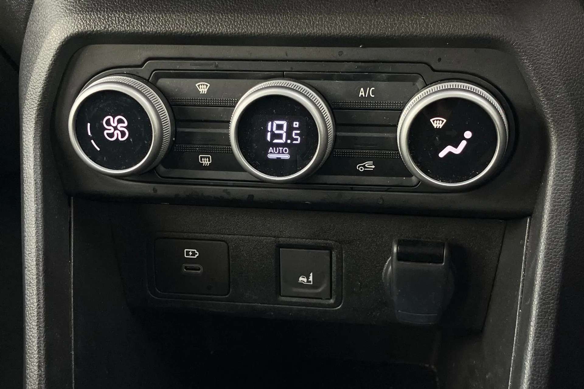 2024 DACIA JOGGER 2024 DACIA JOGGER