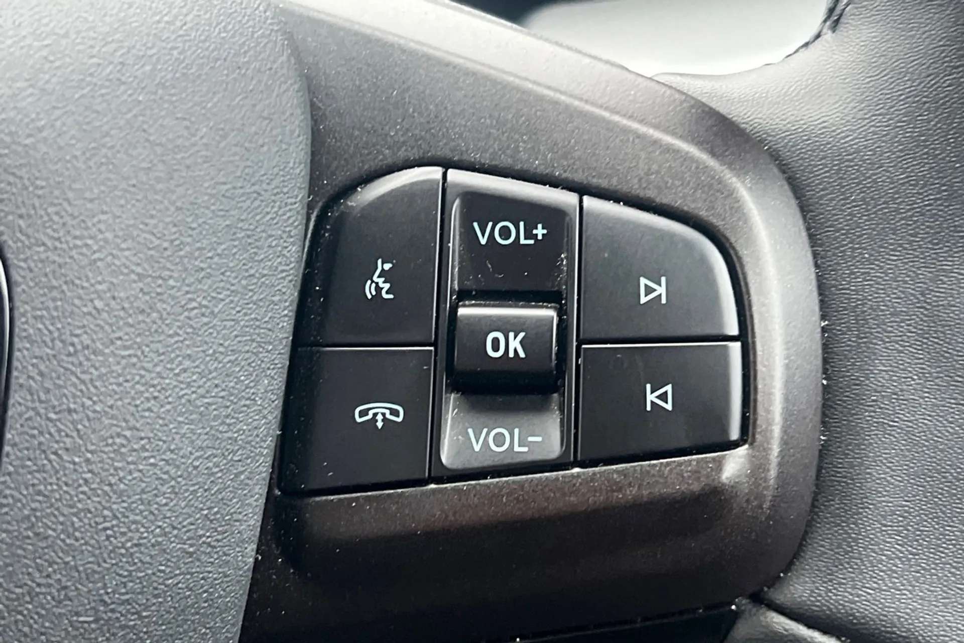 2021 FORD MUSTANG MACH-E 2021 FORD MUSTANG MACH-E