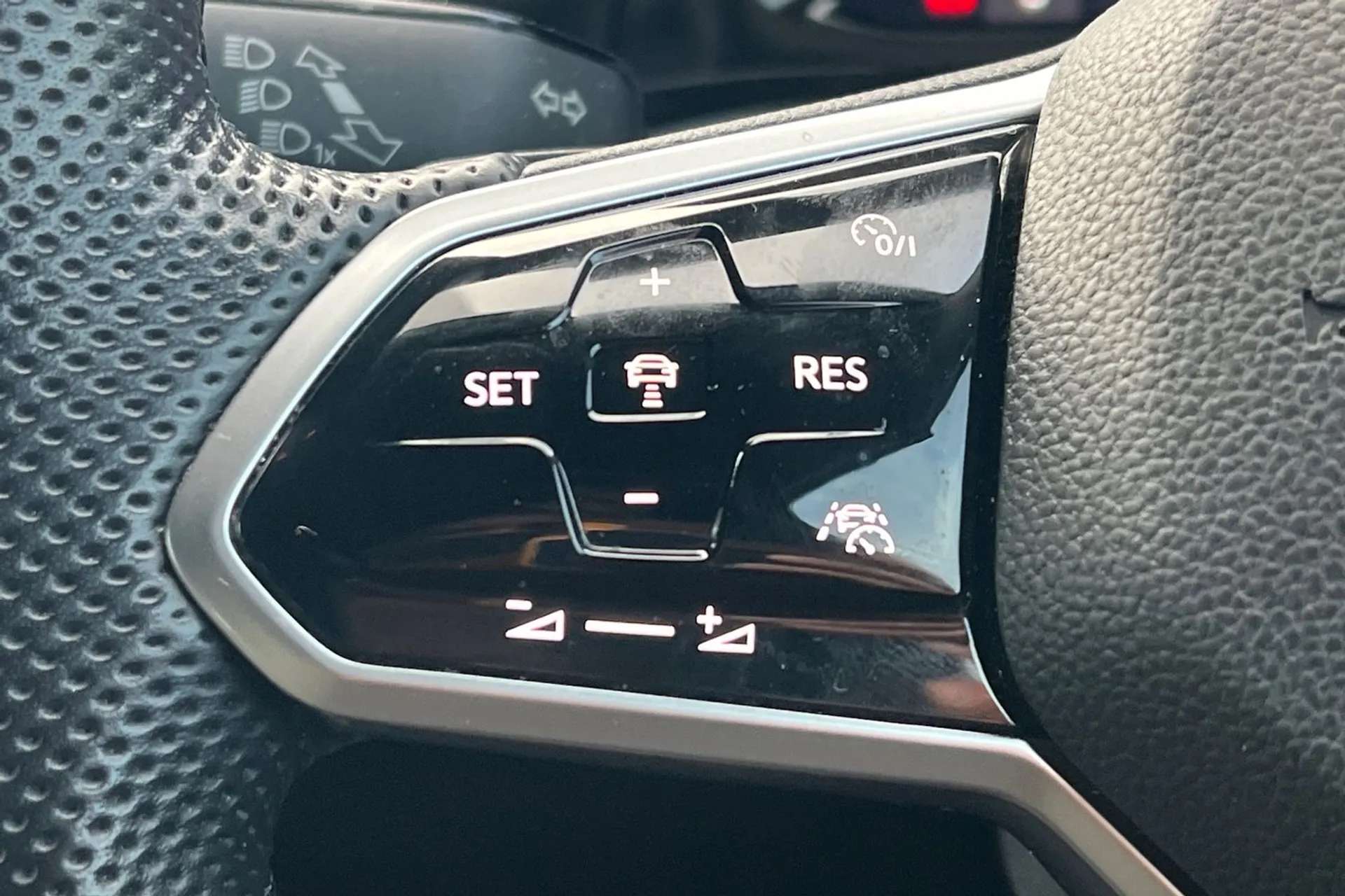 2021 VOLKSWAGEN GOLF 2021 VOLKSWAGEN GOLF