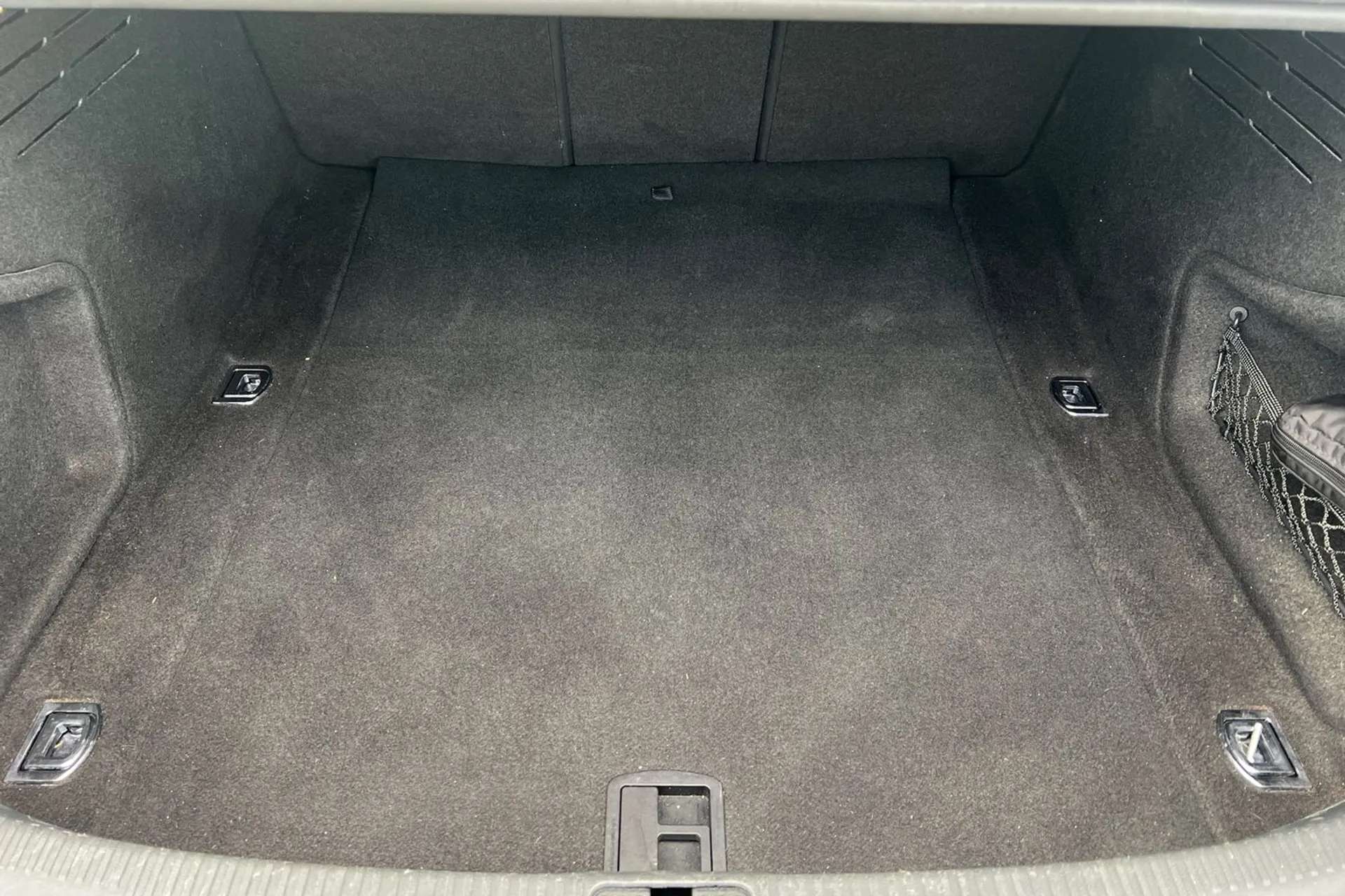 2018 AUDI A4 2018 AUDI A4