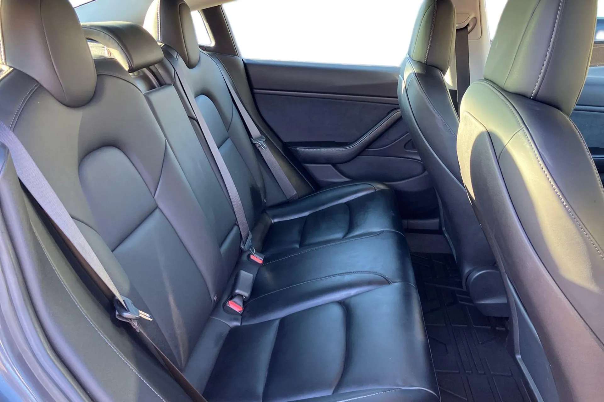 2019 TESLA MODEL 3 2019 TESLA MODEL 3