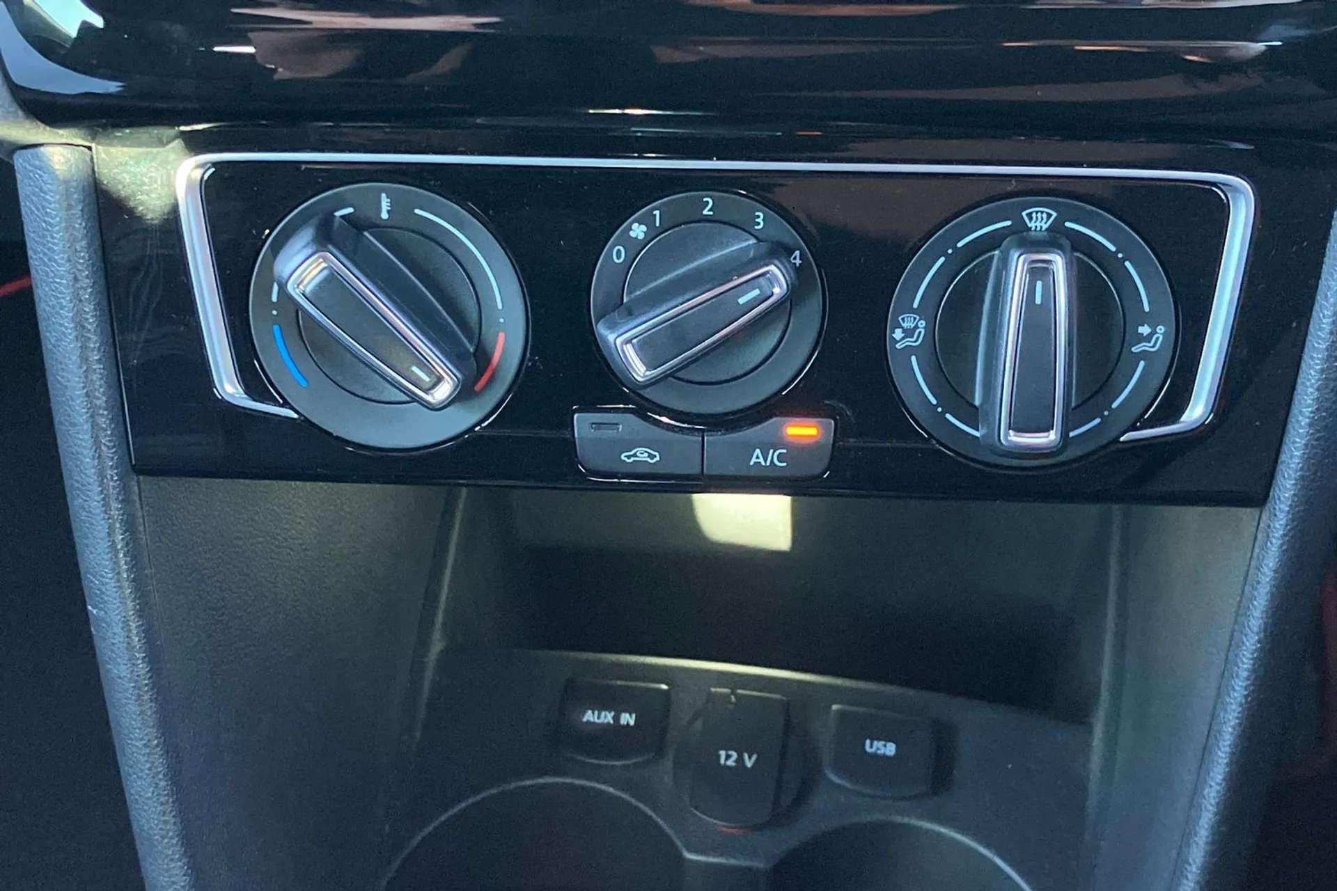 2016 VOLKSWAGEN POLO 2016 VOLKSWAGEN POLO