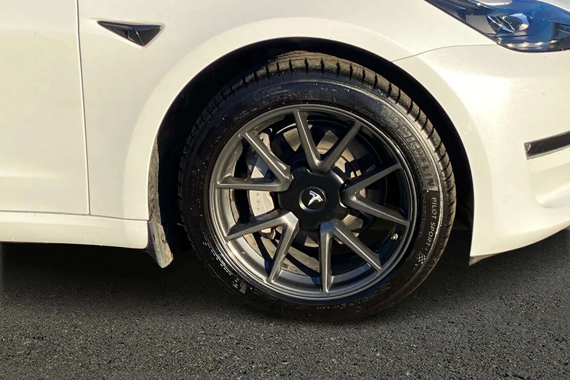 2021 TESLA MODEL 3 2021 TESLA MODEL 3