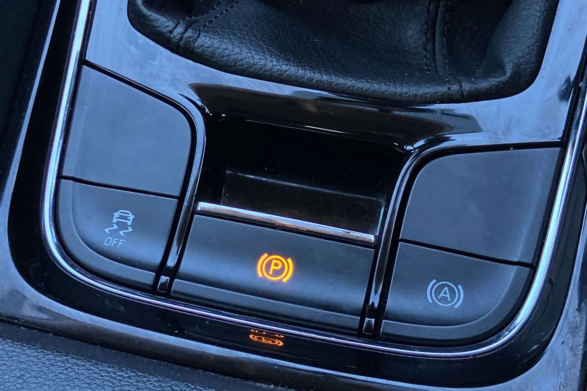 2023 SKODA KAROQ 2023 SKODA KAROQ