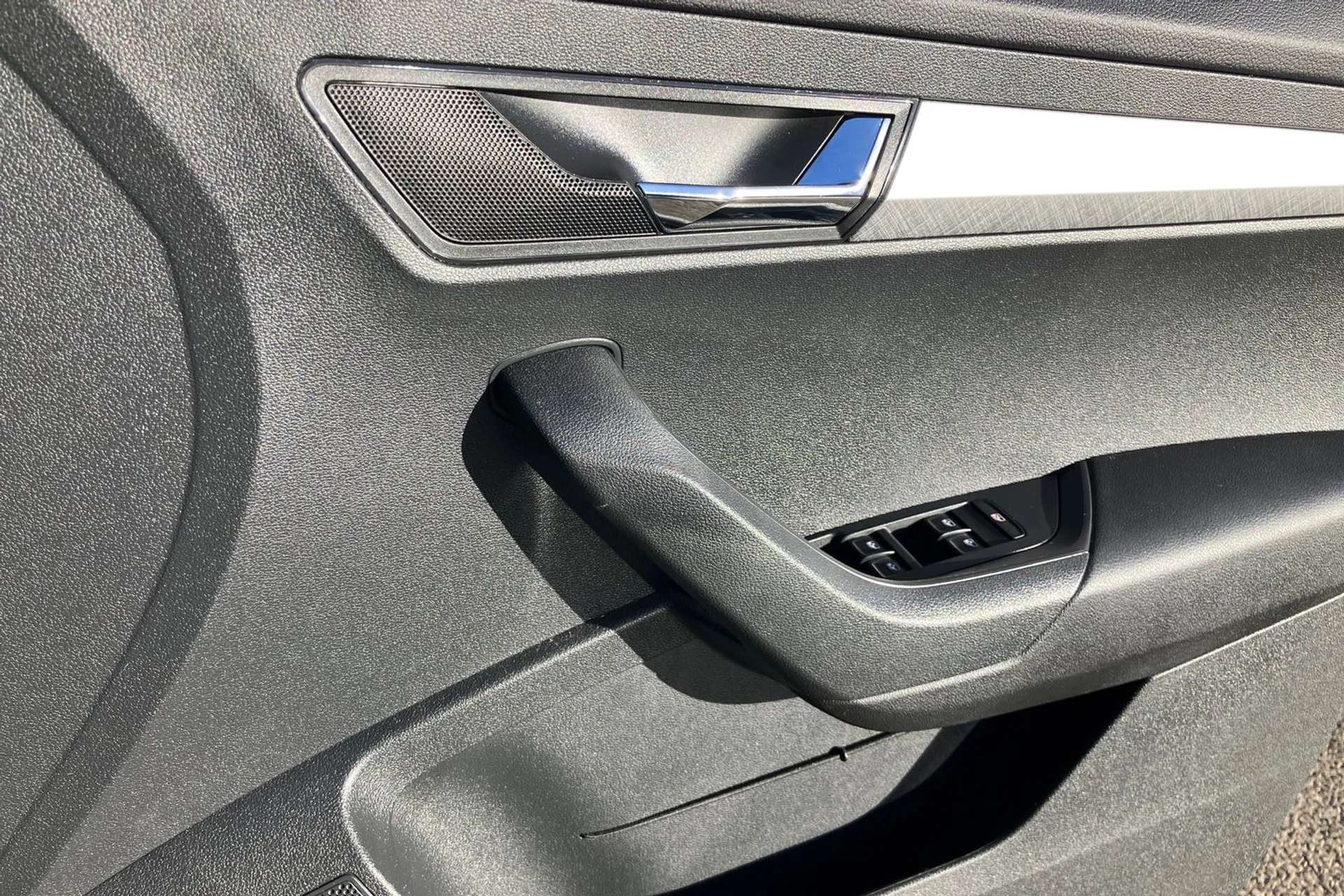 2023 SKODA KAROQ 2023 SKODA KAROQ