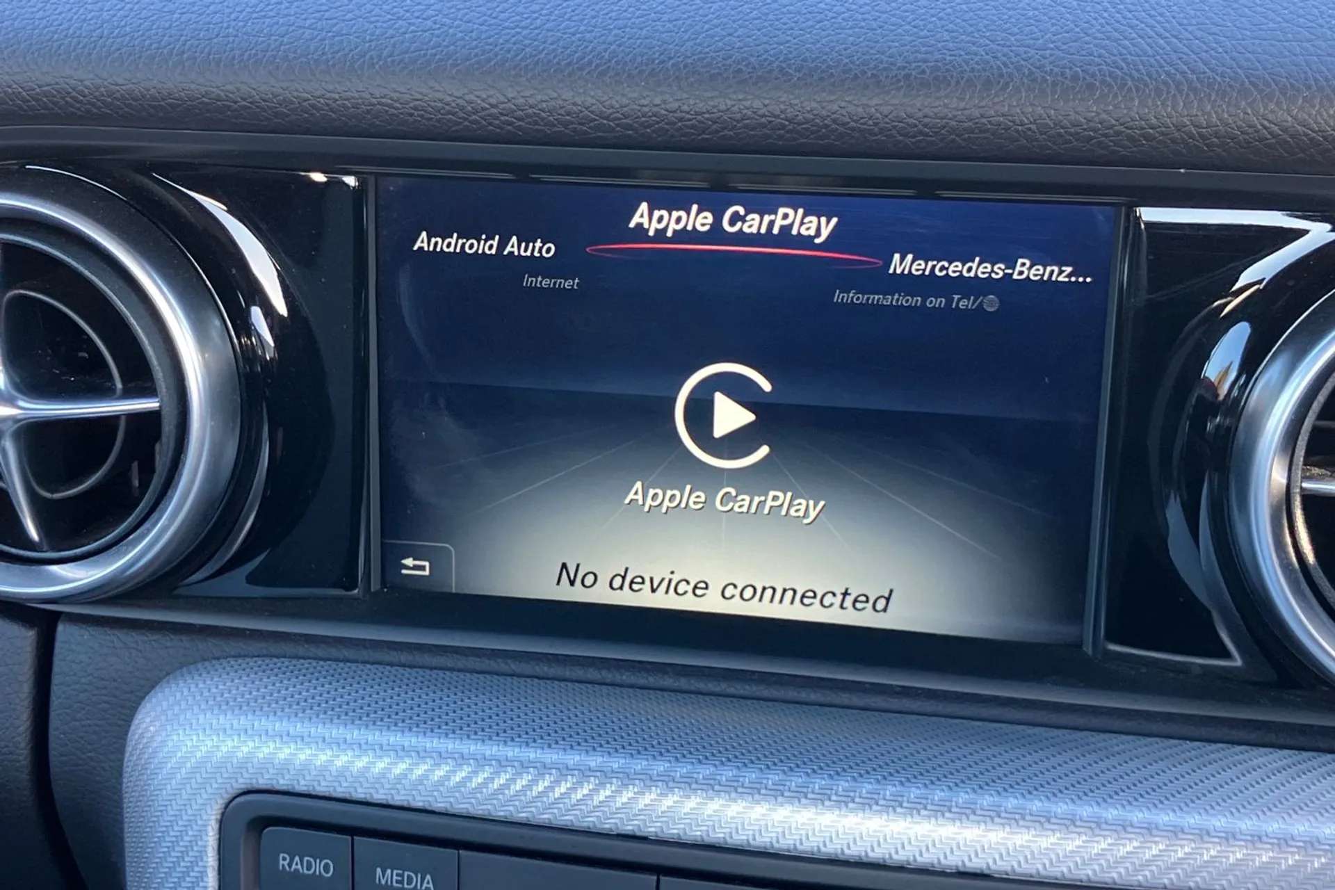 2021 MERCEDES-BENZ SLC 2021 MERCEDES-BENZ SLC