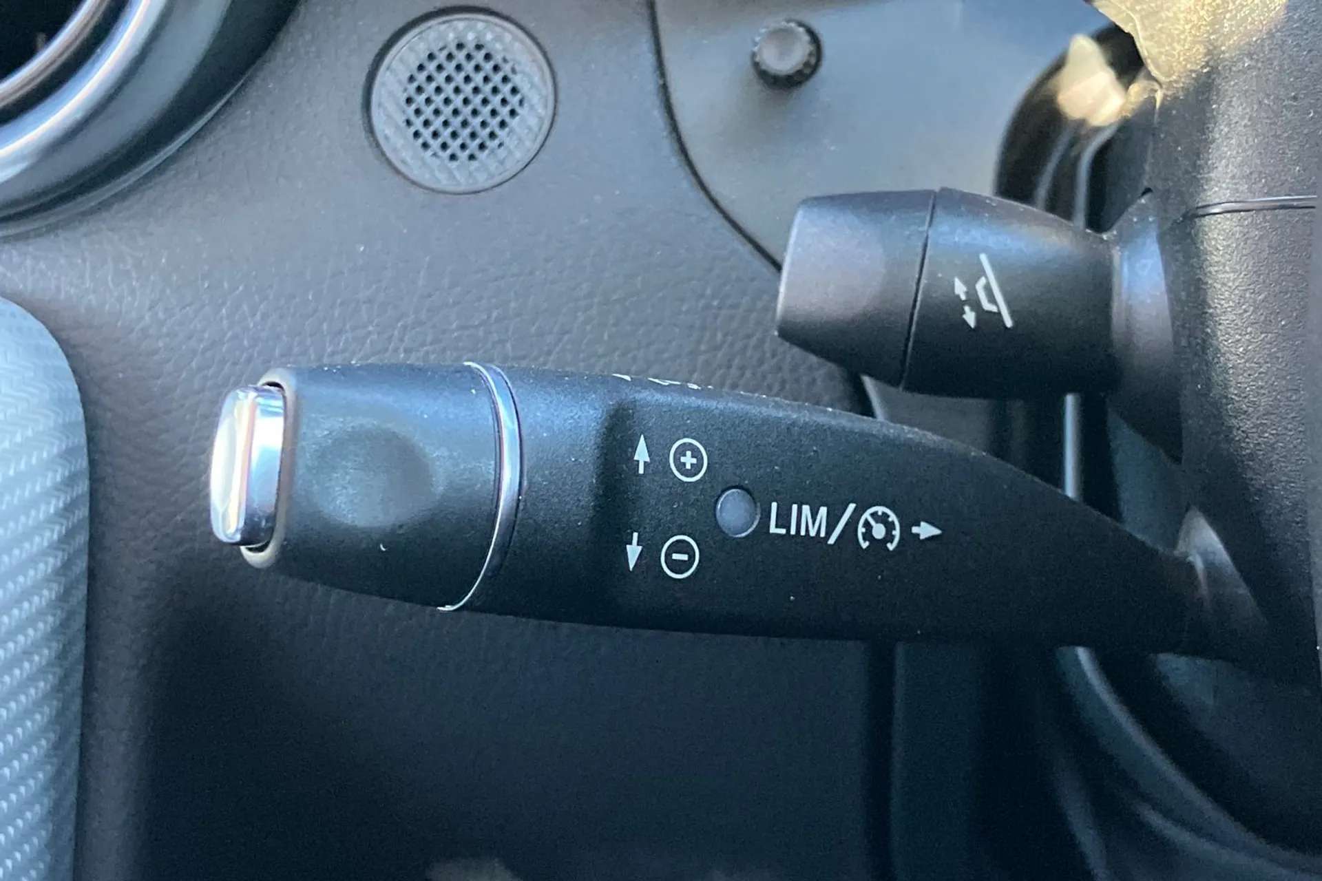 2021 MERCEDES-BENZ SLC 2021 MERCEDES-BENZ SLC