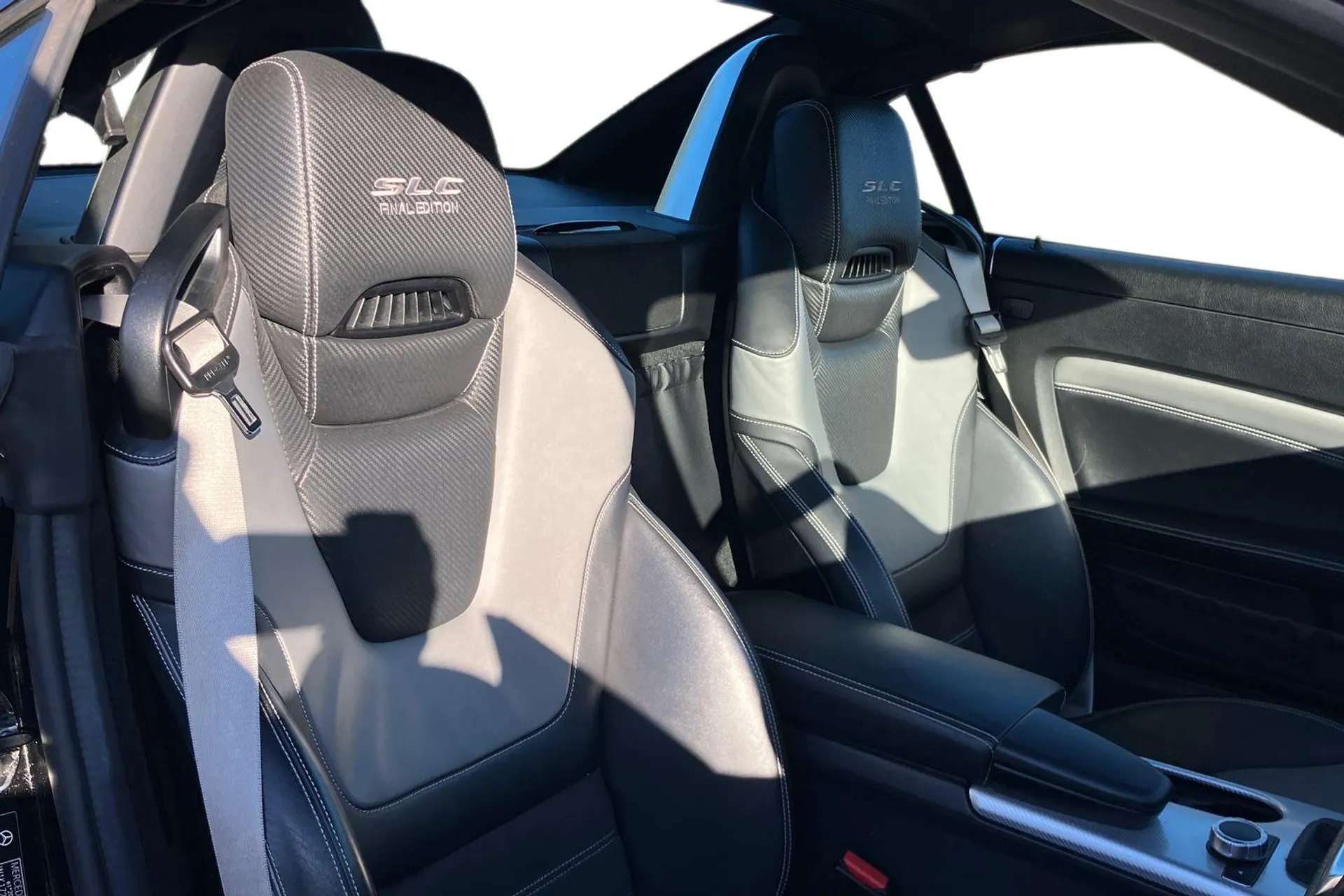 2021 MERCEDES-BENZ SLC 2021 MERCEDES-BENZ SLC