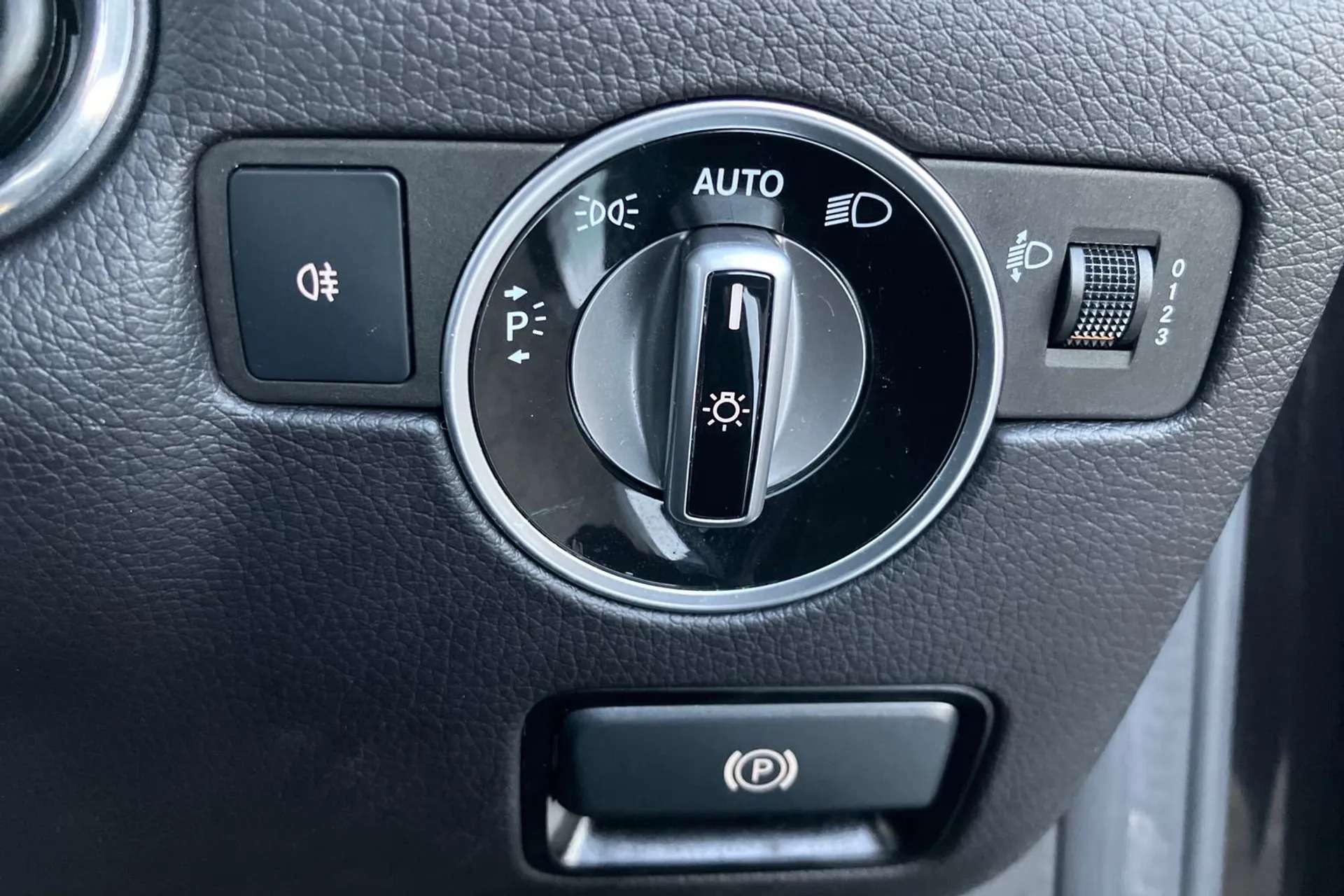 2018 MERCEDES-BENZ SLC 2018 MERCEDES-BENZ SLC