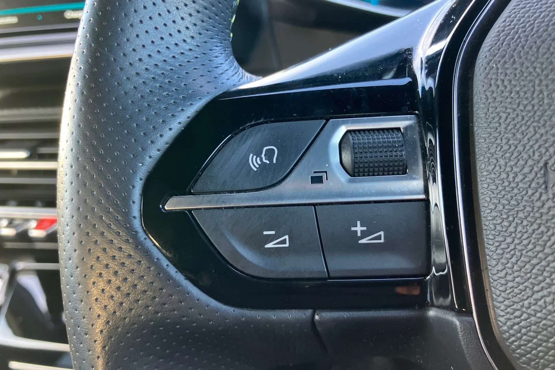 2022 PEUGEOT 208 2022 PEUGEOT 208