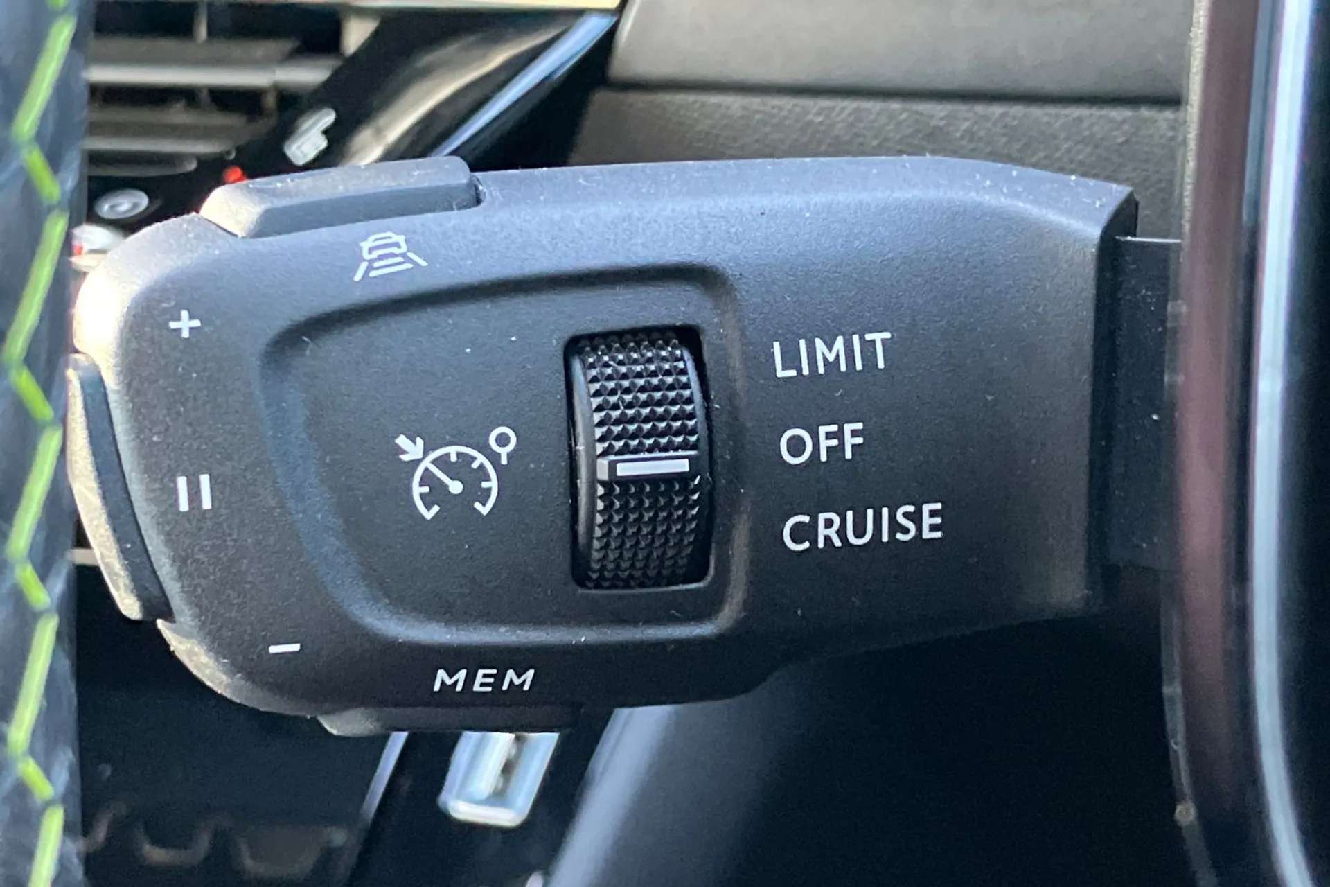 2022 PEUGEOT 208 2022 PEUGEOT 208