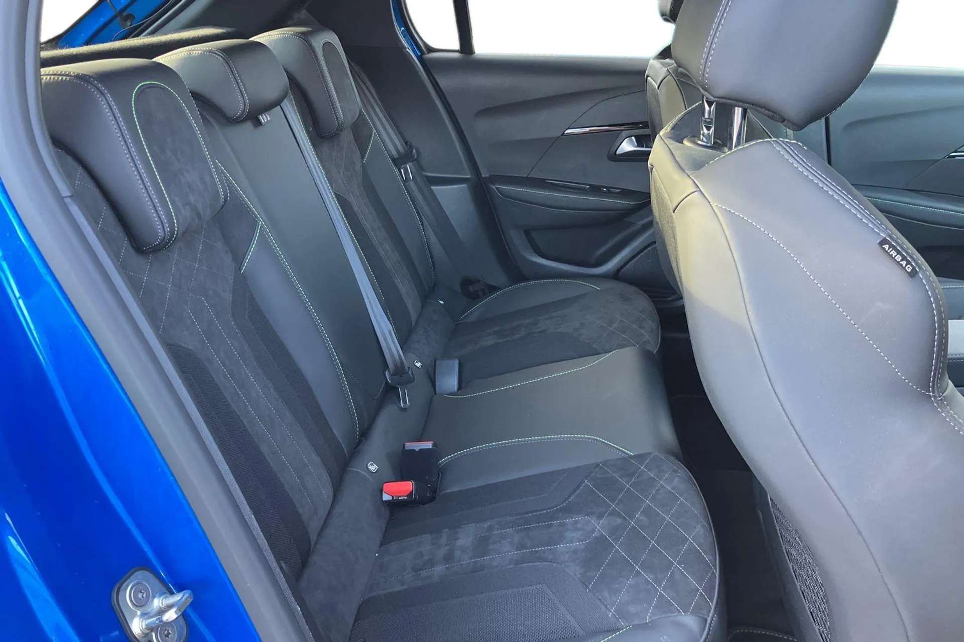 2022 PEUGEOT 208 2022 PEUGEOT 208