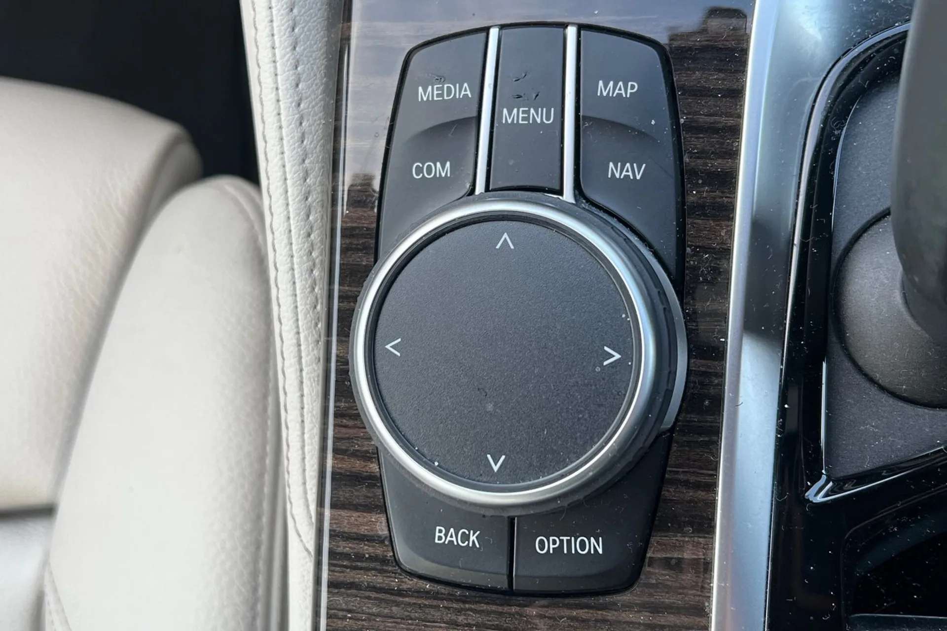 2020 BMW 5 SERIES 2020 BMW 5 SERIES