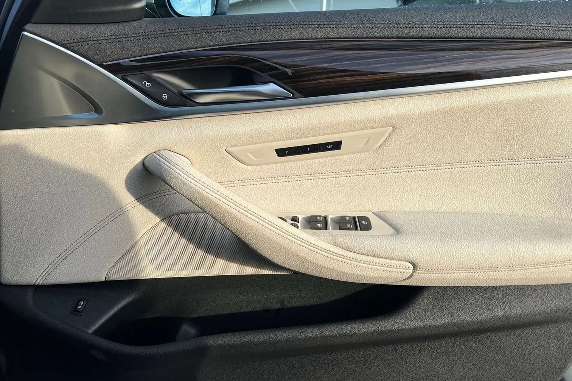 2020 BMW 5 SERIES 2020 BMW 5 SERIES