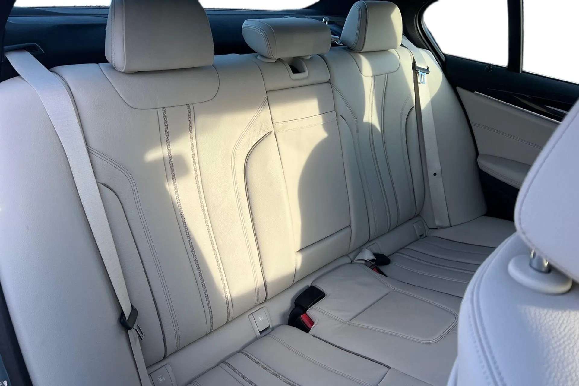 2020 BMW 5 SERIES 2020 BMW 5 SERIES