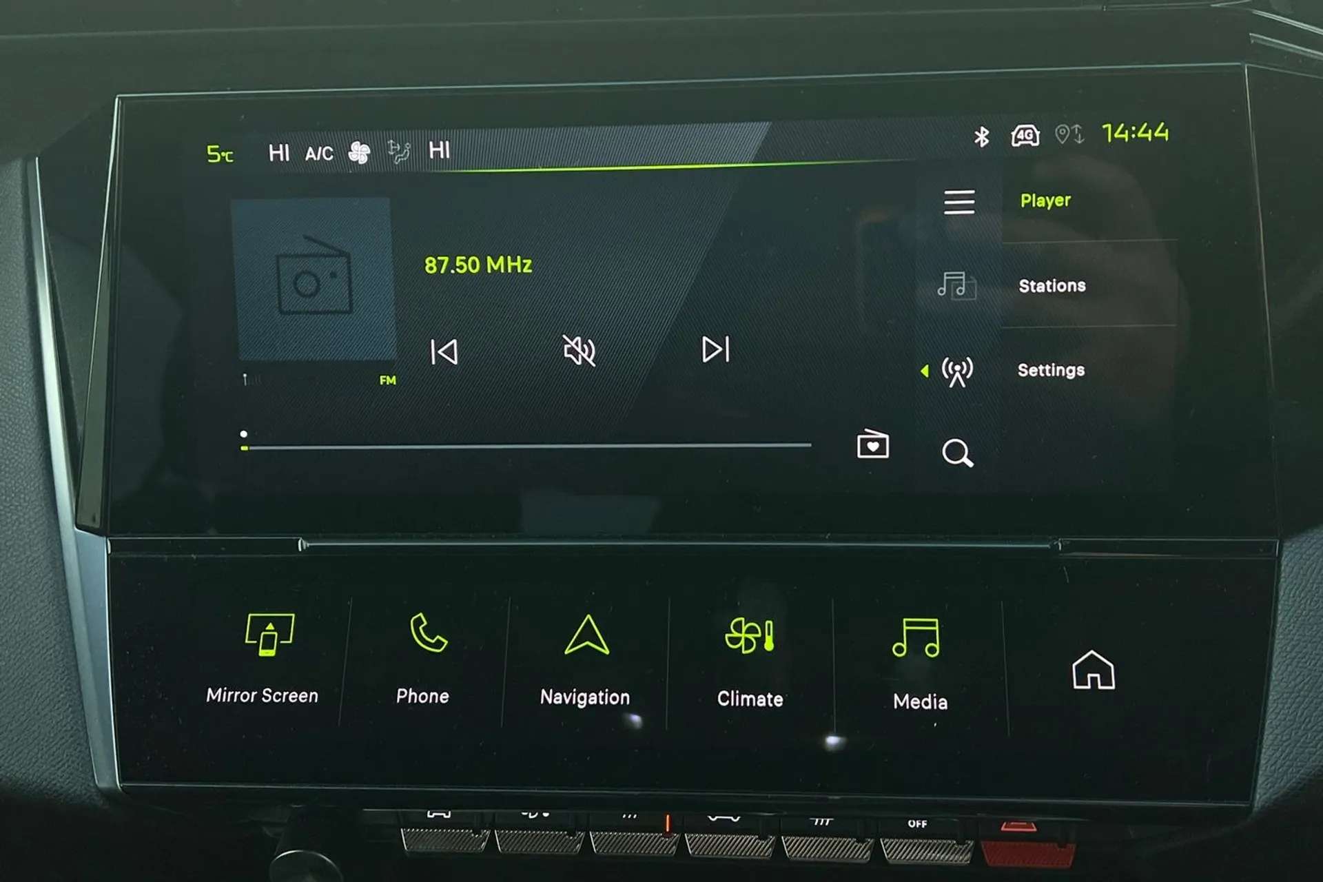 2024 PEUGEOT 408 2024 PEUGEOT 408