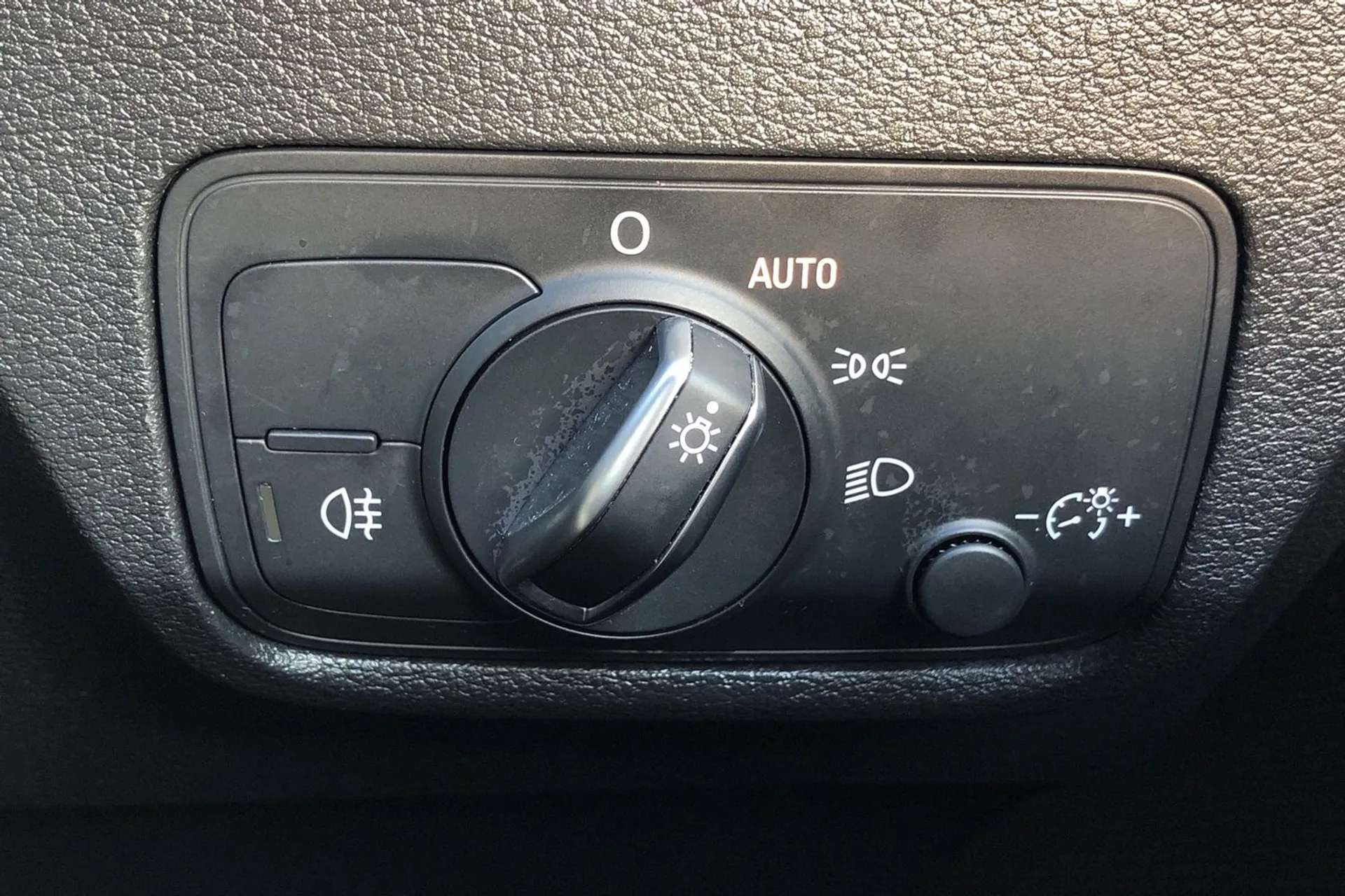 2022 AUDI Q2 2022 AUDI Q2