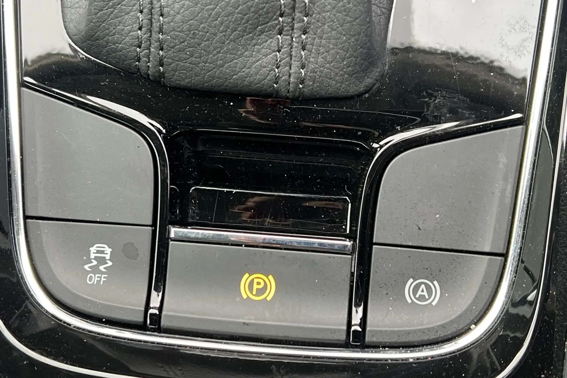 2018 SKODA KAROQ 2018 SKODA KAROQ