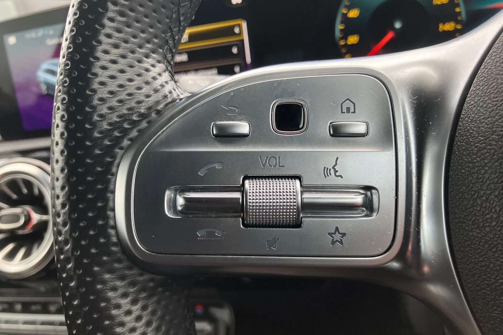 2021 MERCEDES-BENZ A CLASS 2021 MERCEDES-BENZ A CLASS