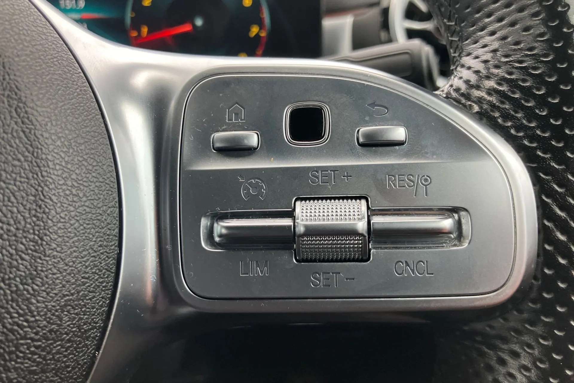 2021 MERCEDES-BENZ A CLASS 2021 MERCEDES-BENZ A CLASS