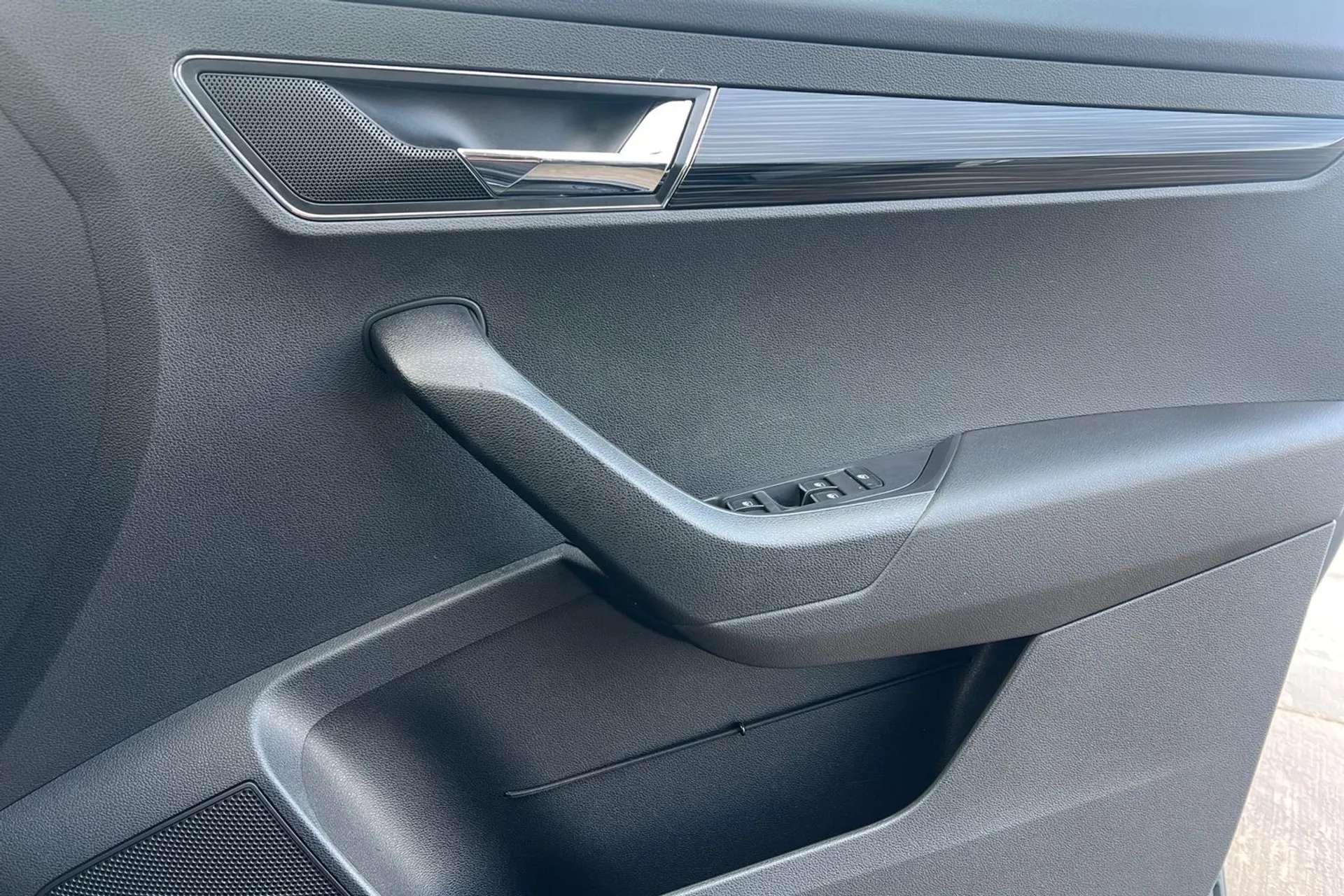 2018 SKODA KAROQ 2018 SKODA KAROQ