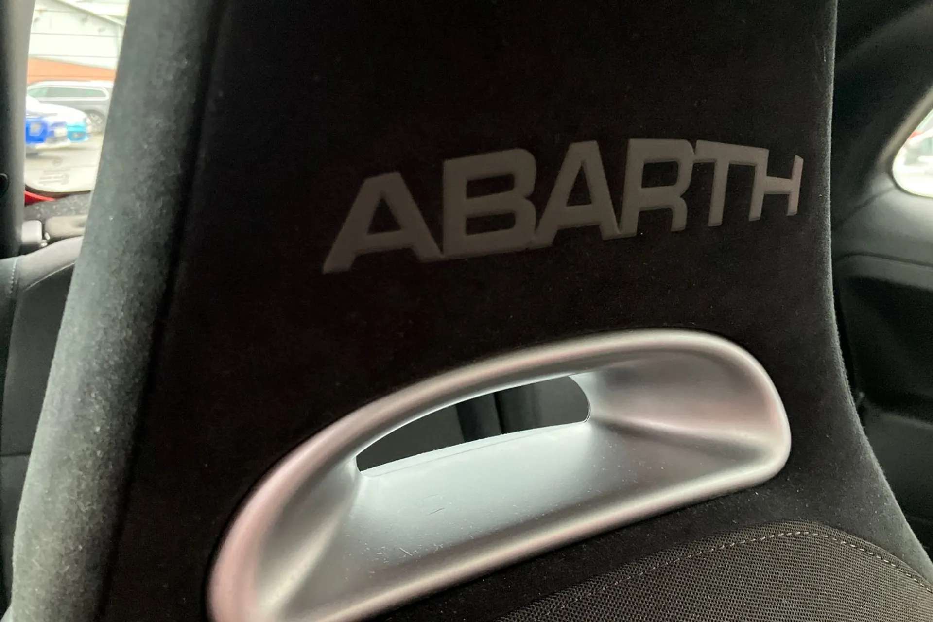 2022 ABARTH 595 2022 ABARTH 595