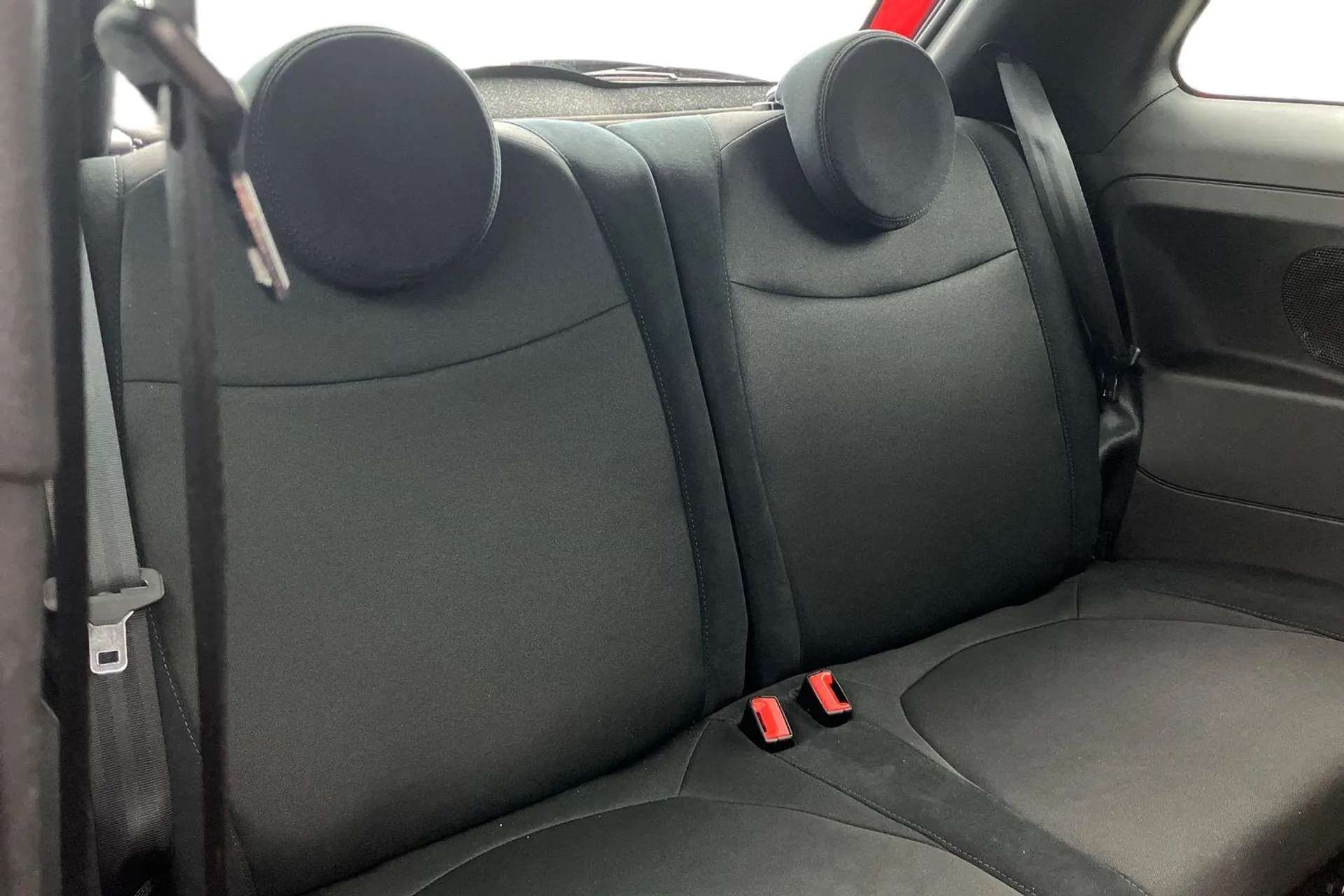 2022 ABARTH 595 2022 ABARTH 595