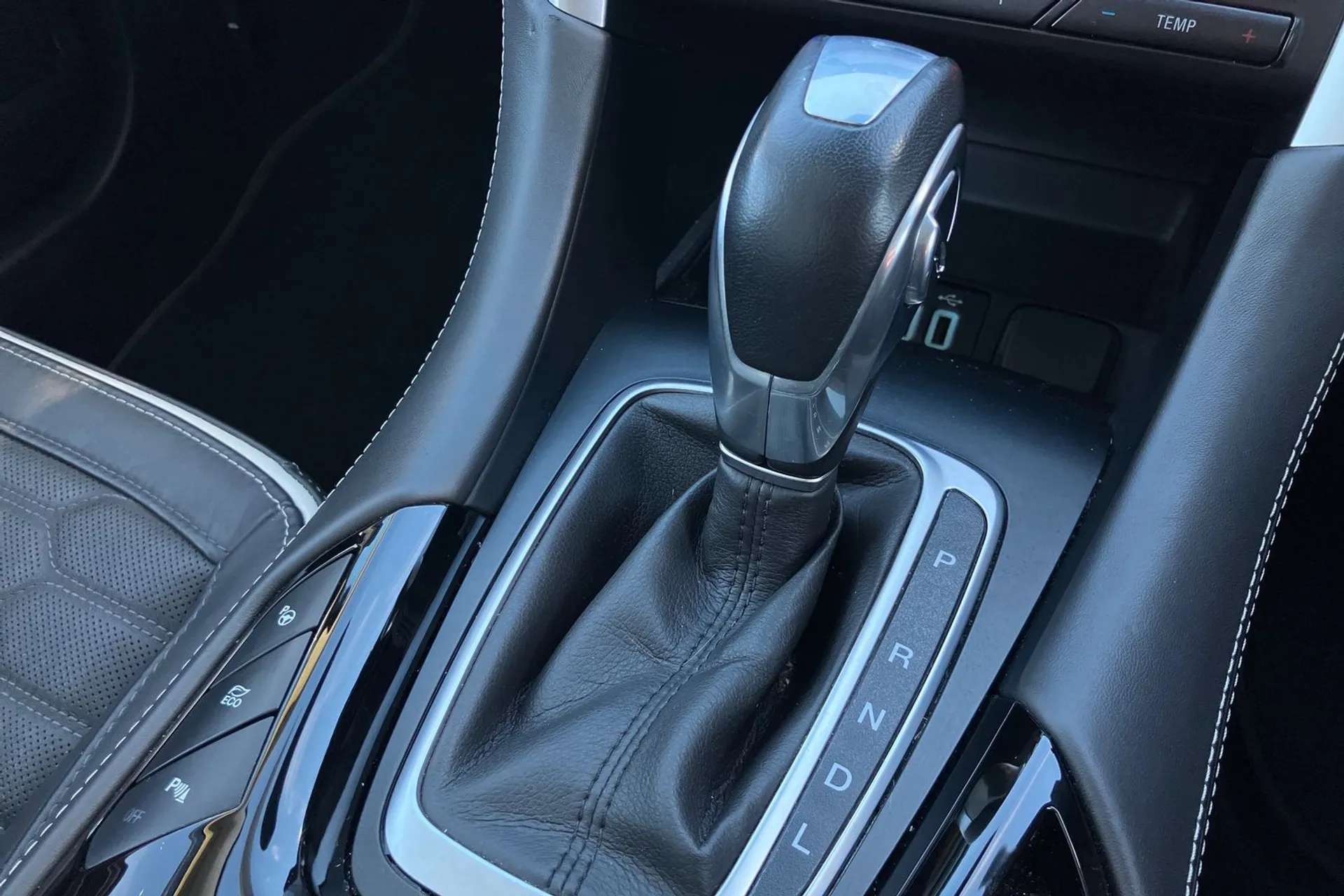 2022 FORD MONDEO VIGNALE 2022 FORD MONDEO VIGNALE