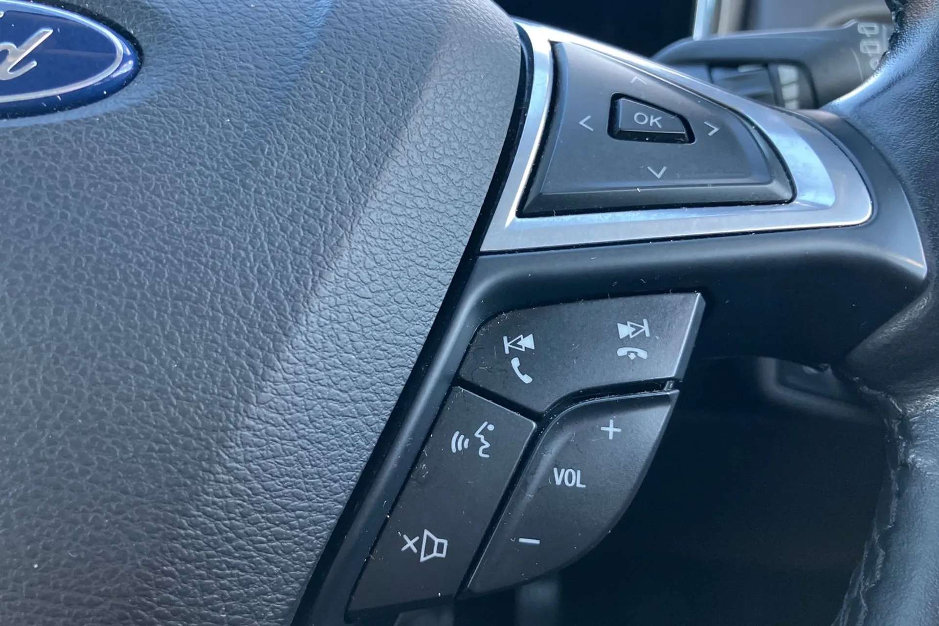 2022 FORD MONDEO VIGNALE 2022 FORD MONDEO VIGNALE