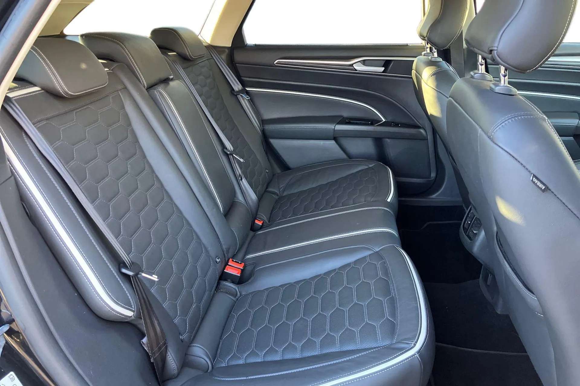 2022 FORD MONDEO VIGNALE 2022 FORD MONDEO VIGNALE