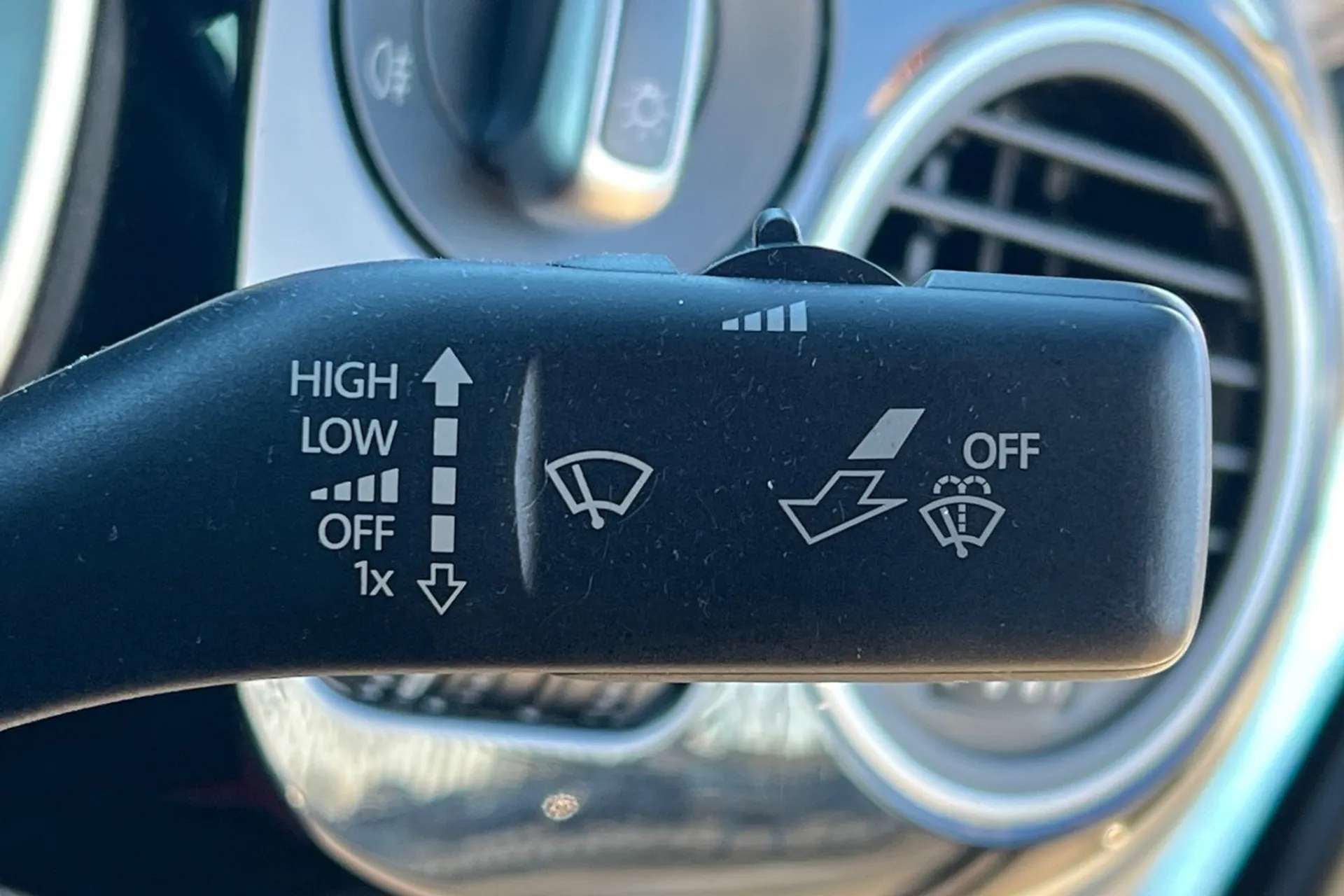 2016 VOLKSWAGEN BEETLE 2016 VOLKSWAGEN BEETLE