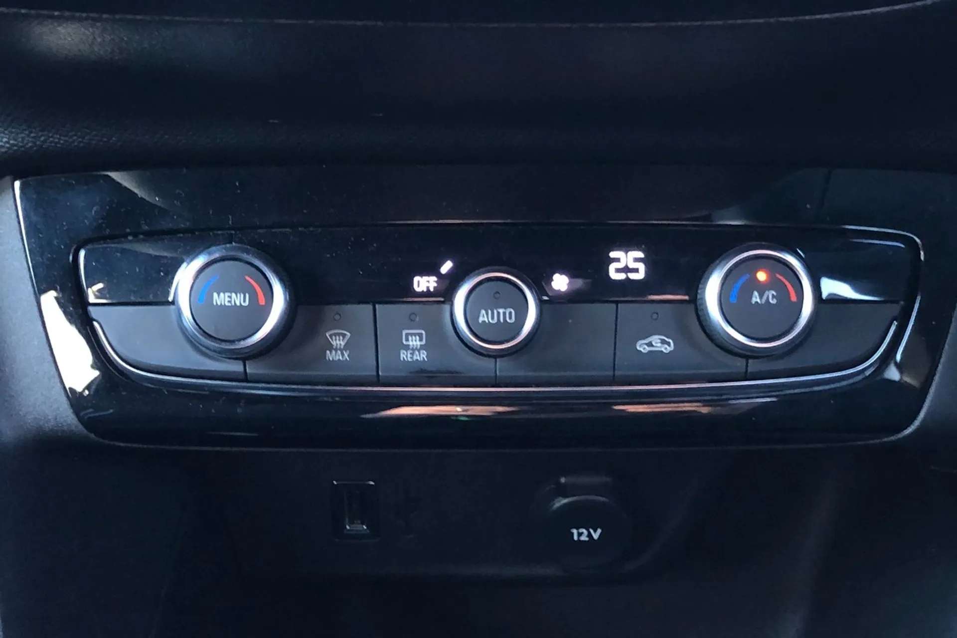 2024 VAUXHALL CORSA 2024 VAUXHALL CORSA