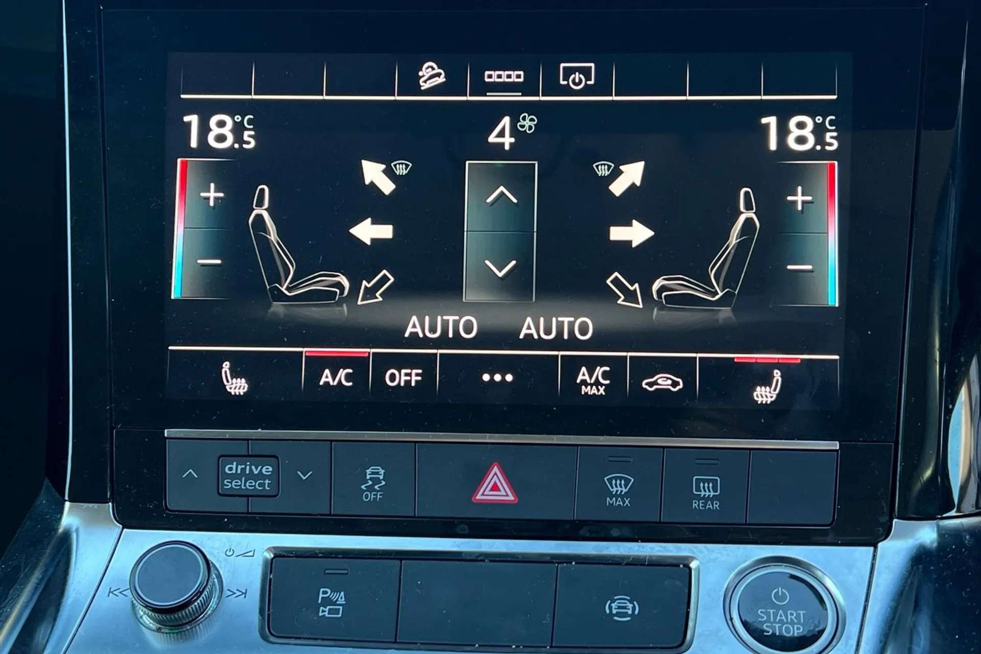 2021 AUDI E-TRON 2021 AUDI E-TRON