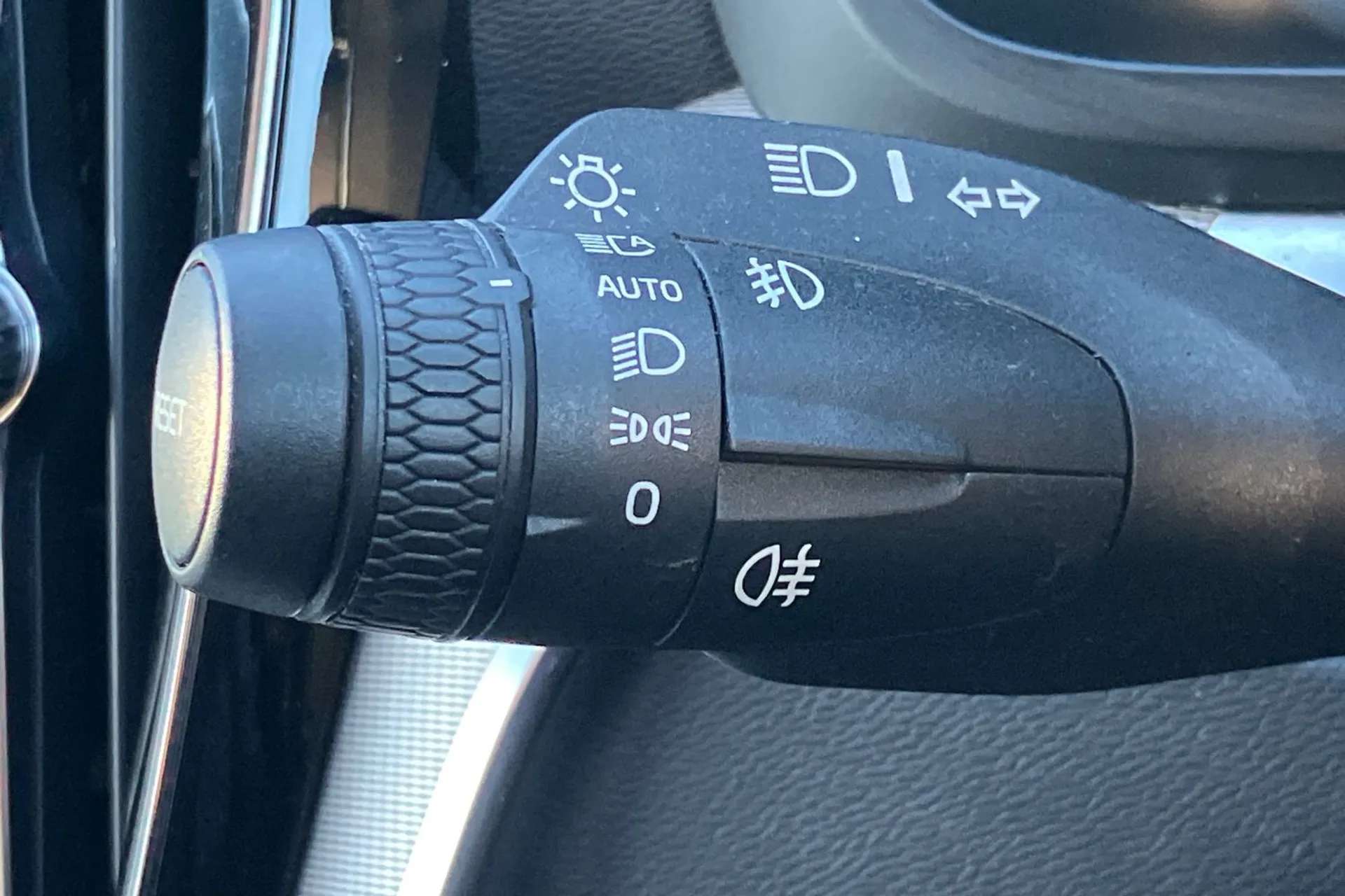 2019 VOLVO S60 2019 VOLVO S60