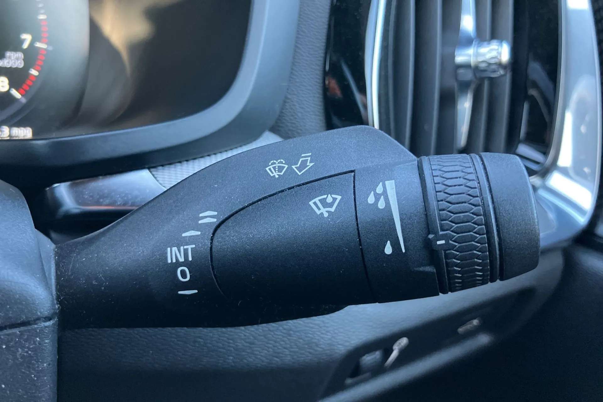 2019 VOLVO S60 2019 VOLVO S60