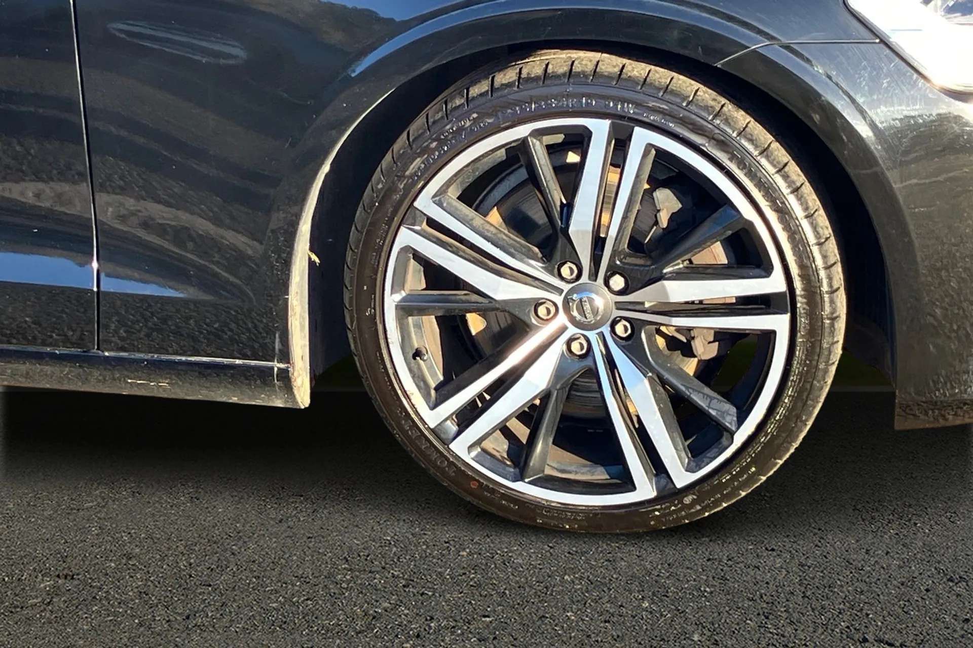 2019 VOLVO S60 2019 VOLVO S60