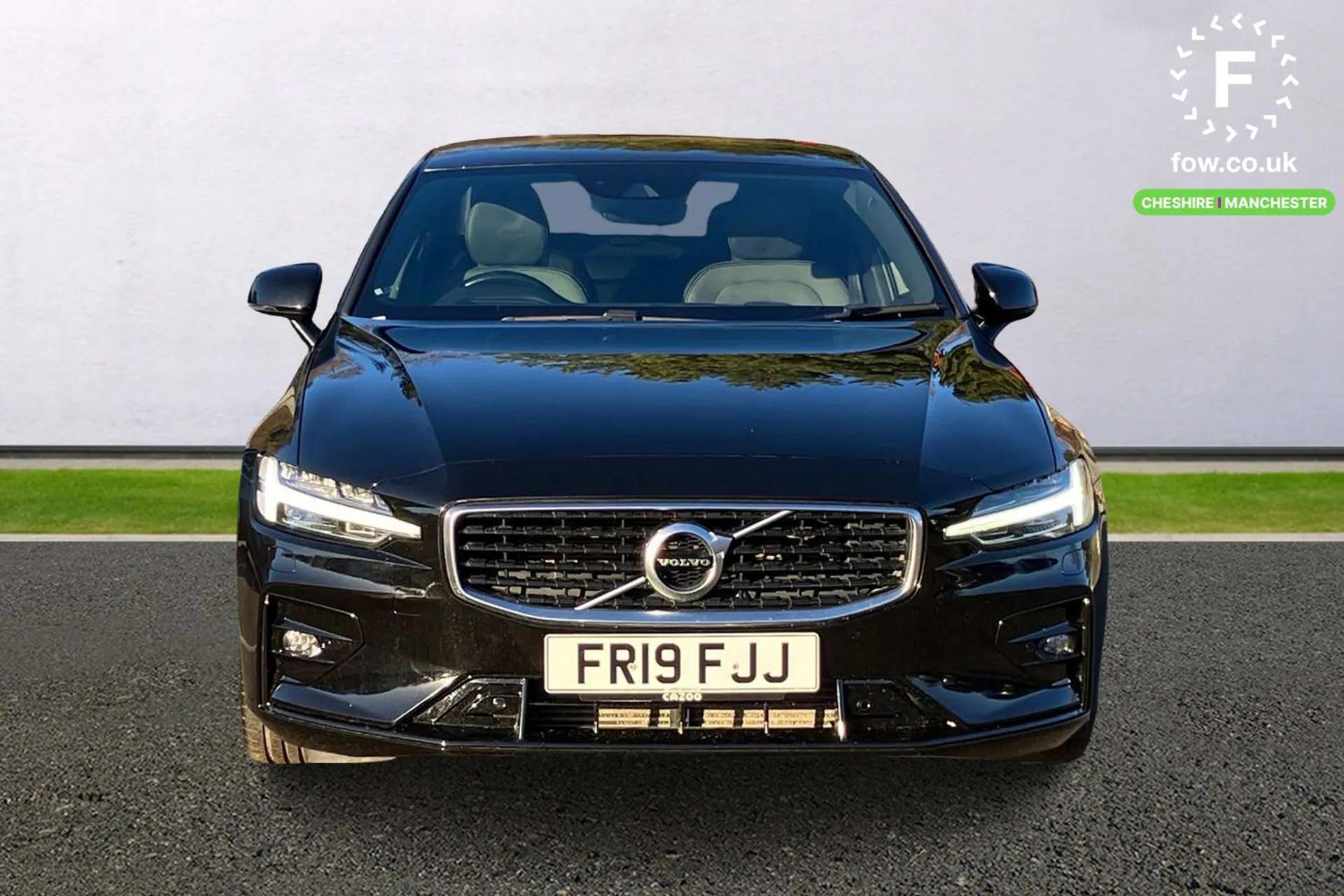 2019 VOLVO S60 2019 VOLVO S60