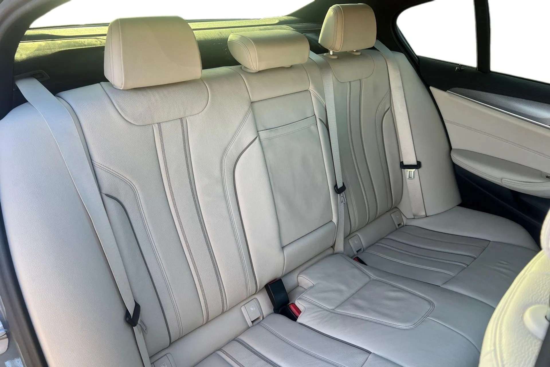 2020 BMW 5 SERIES 2020 BMW 5 SERIES