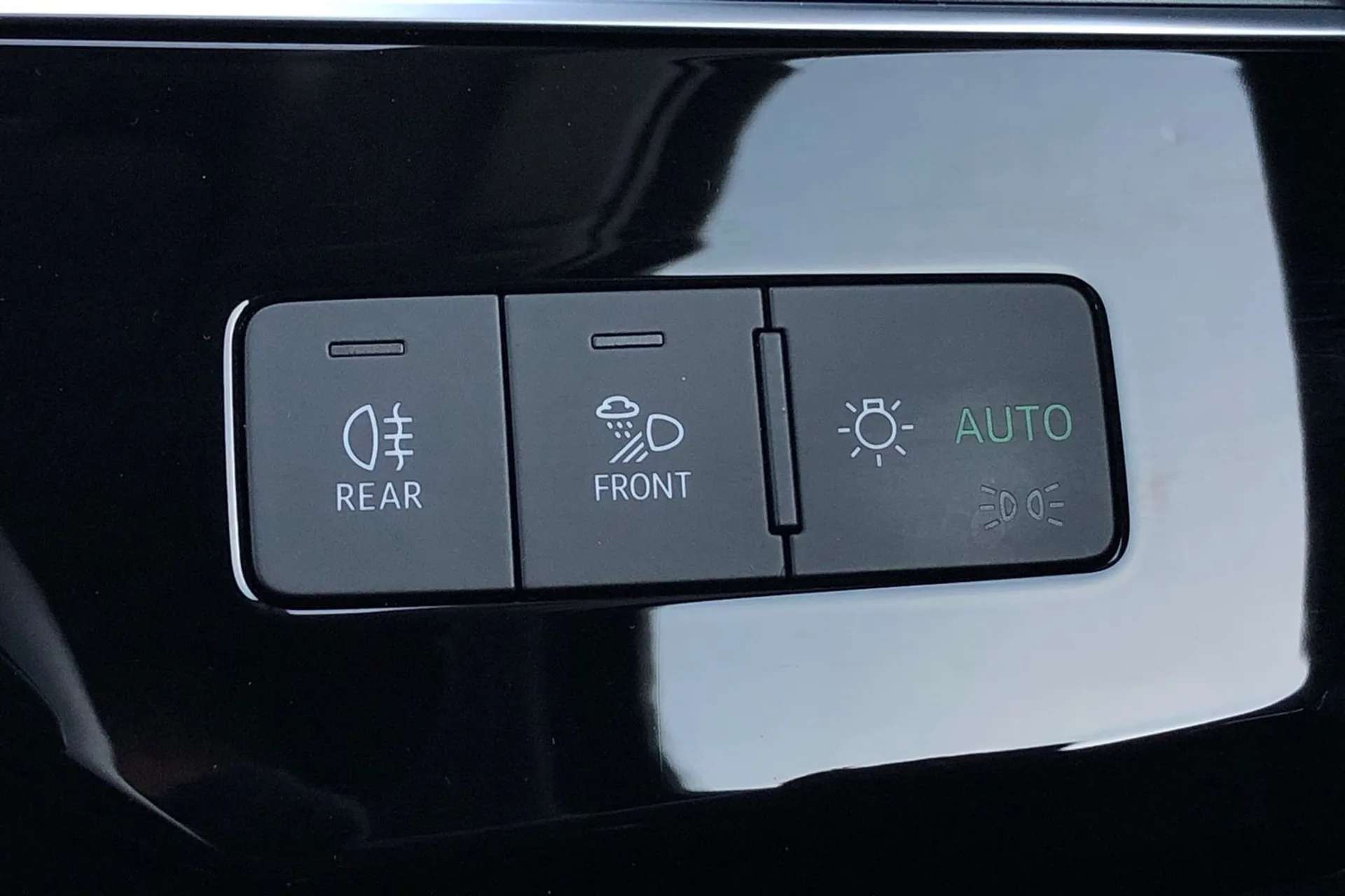 2021 AUDI E-TRON 2021 AUDI E-TRON