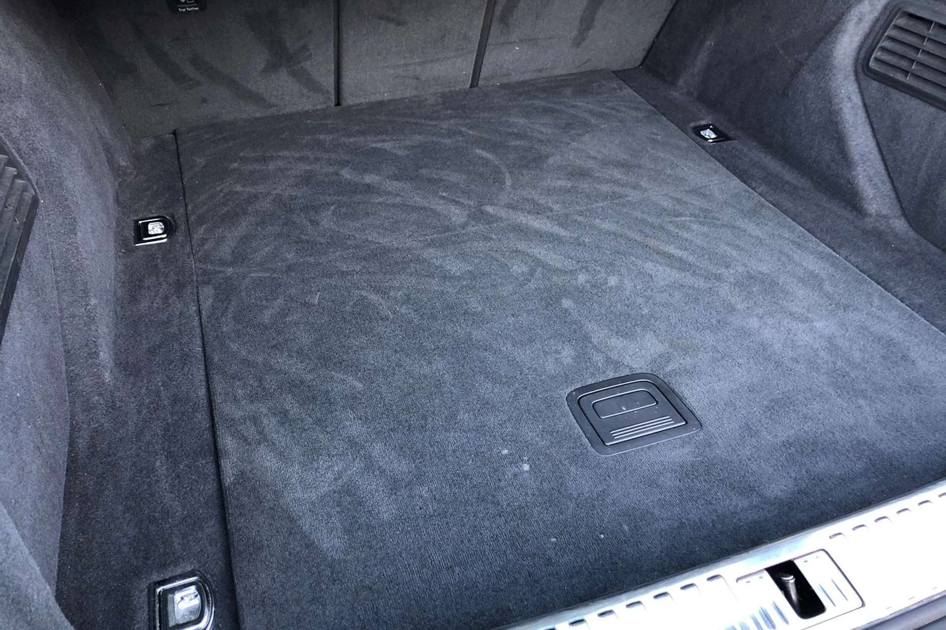 2021 AUDI E-TRON 2021 AUDI E-TRON