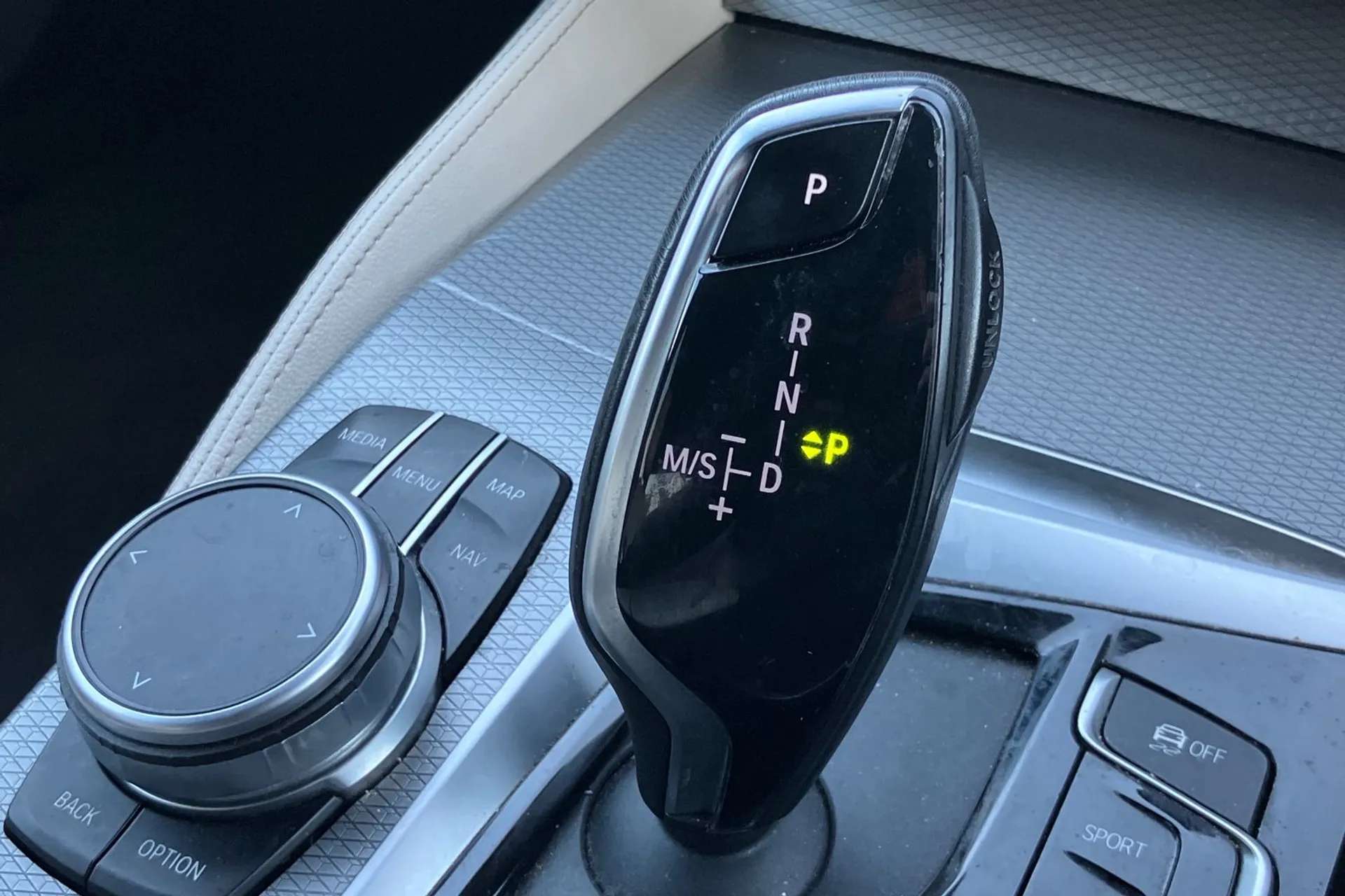 2020 BMW 5 SERIES 2020 BMW 5 SERIES