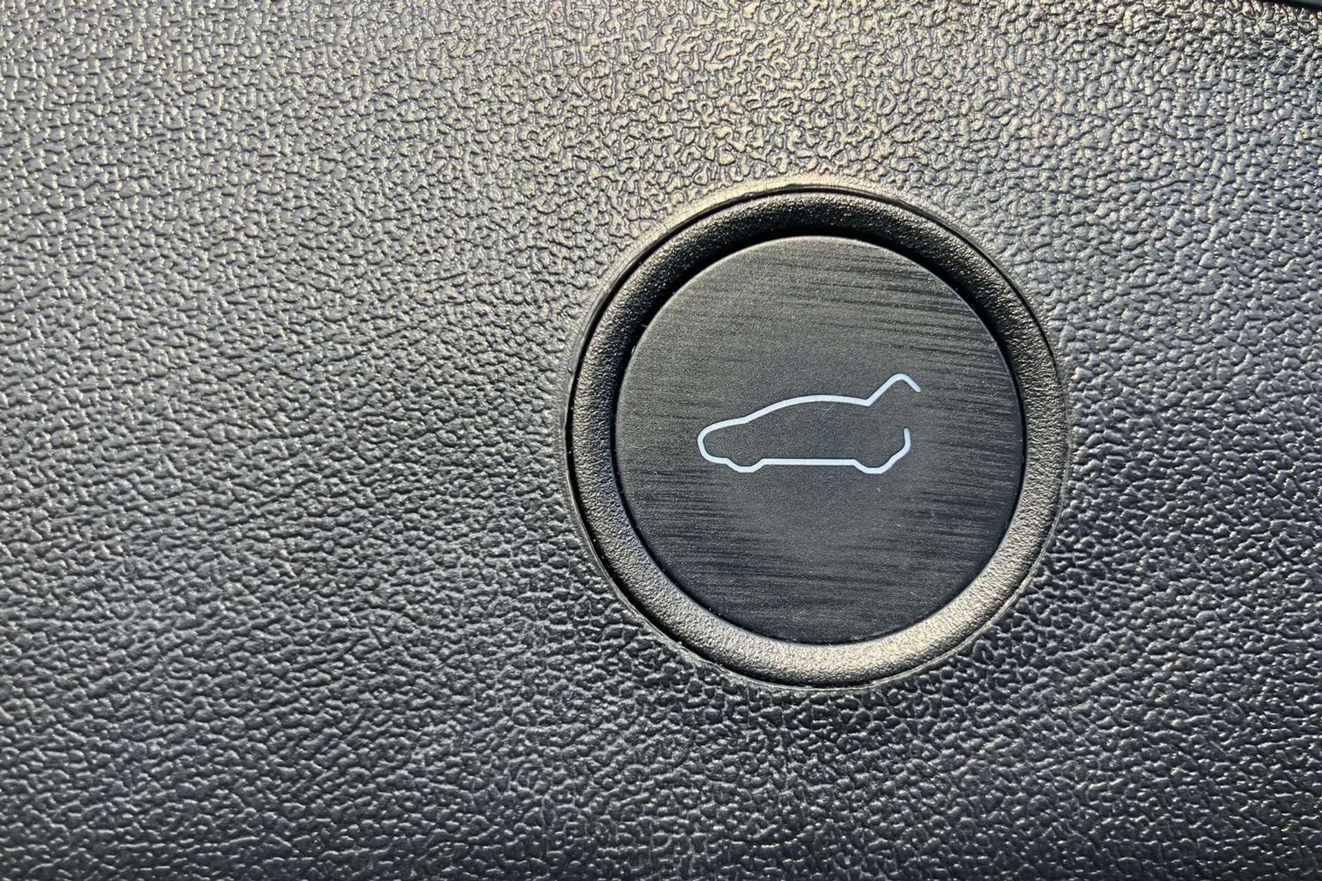 2021 TESLA MODEL 3 2021 TESLA MODEL 3