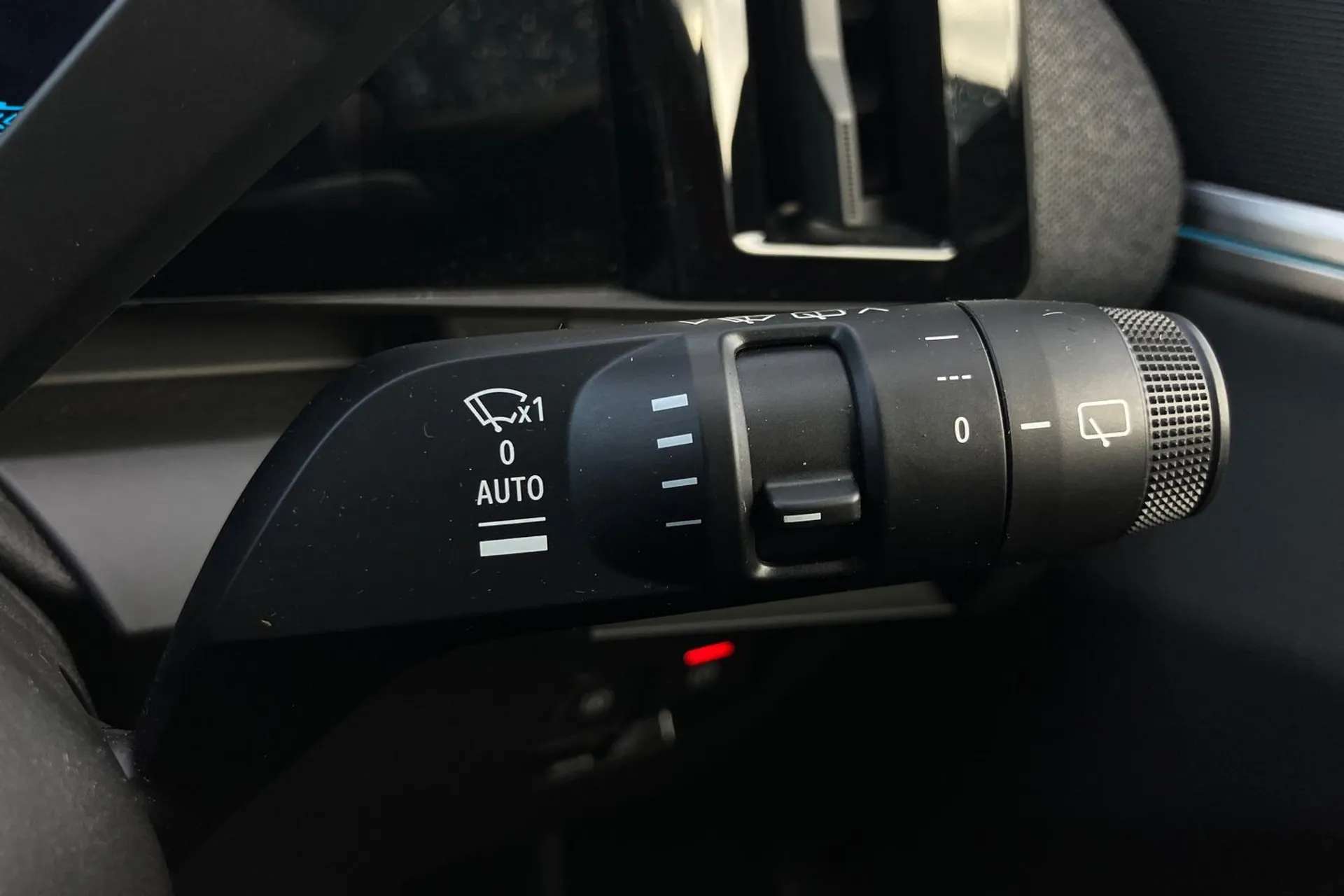 2025 RENAULT MEGANE E-TECH 2025 RENAULT MEGANE E-TECH