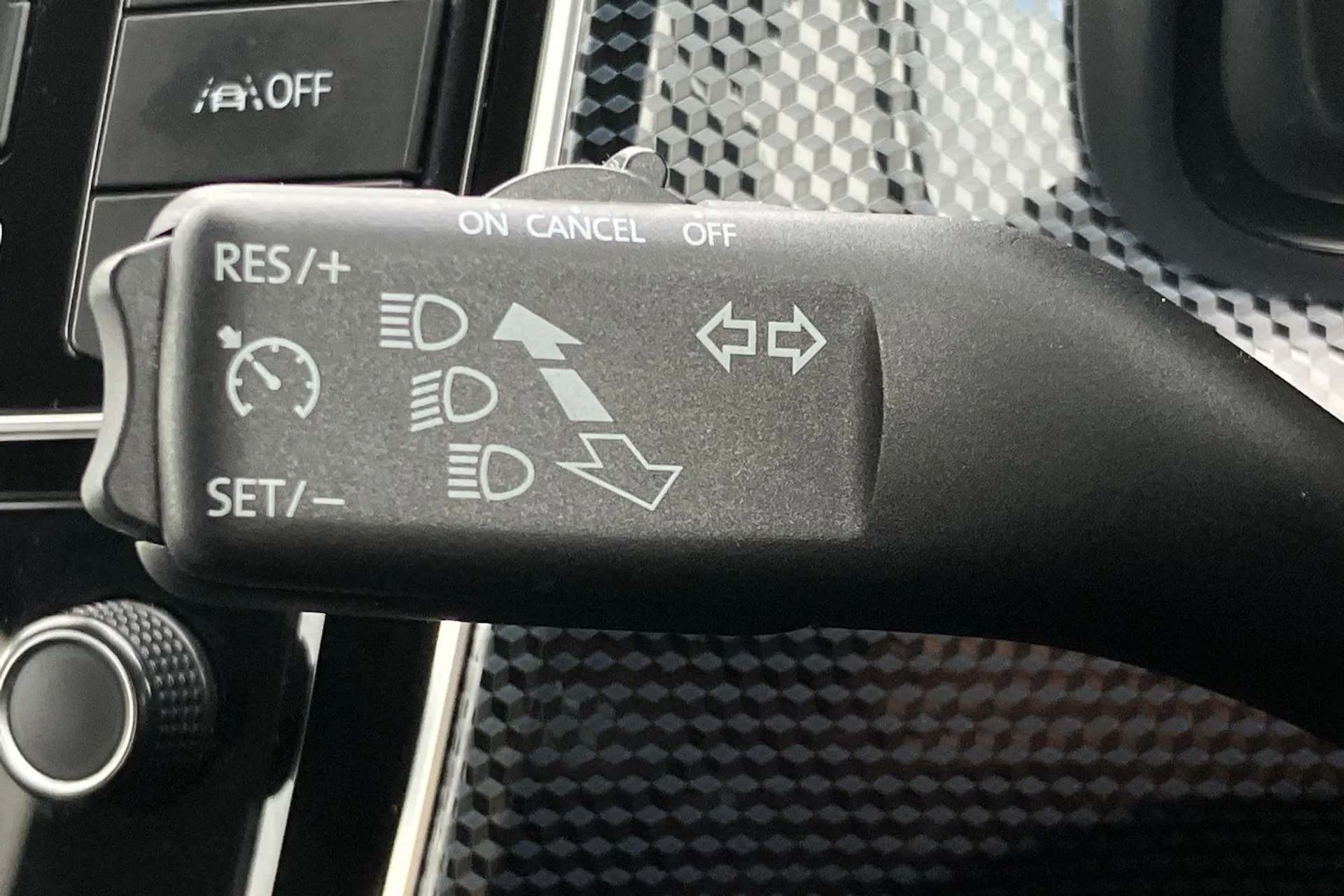 2021 VOLKSWAGEN UP 2021 VOLKSWAGEN UP