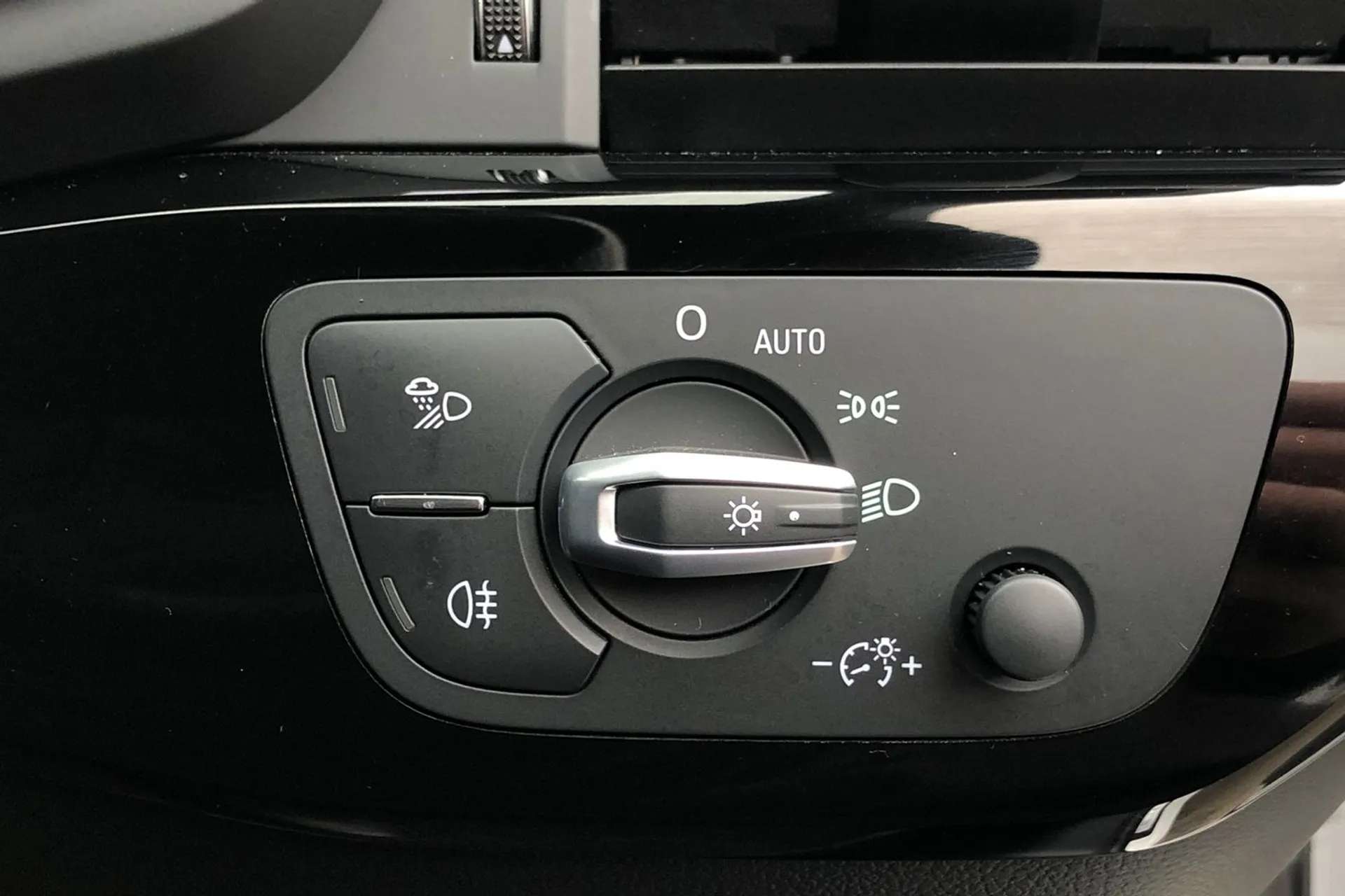 2021 AUDI A4 2021 AUDI A4