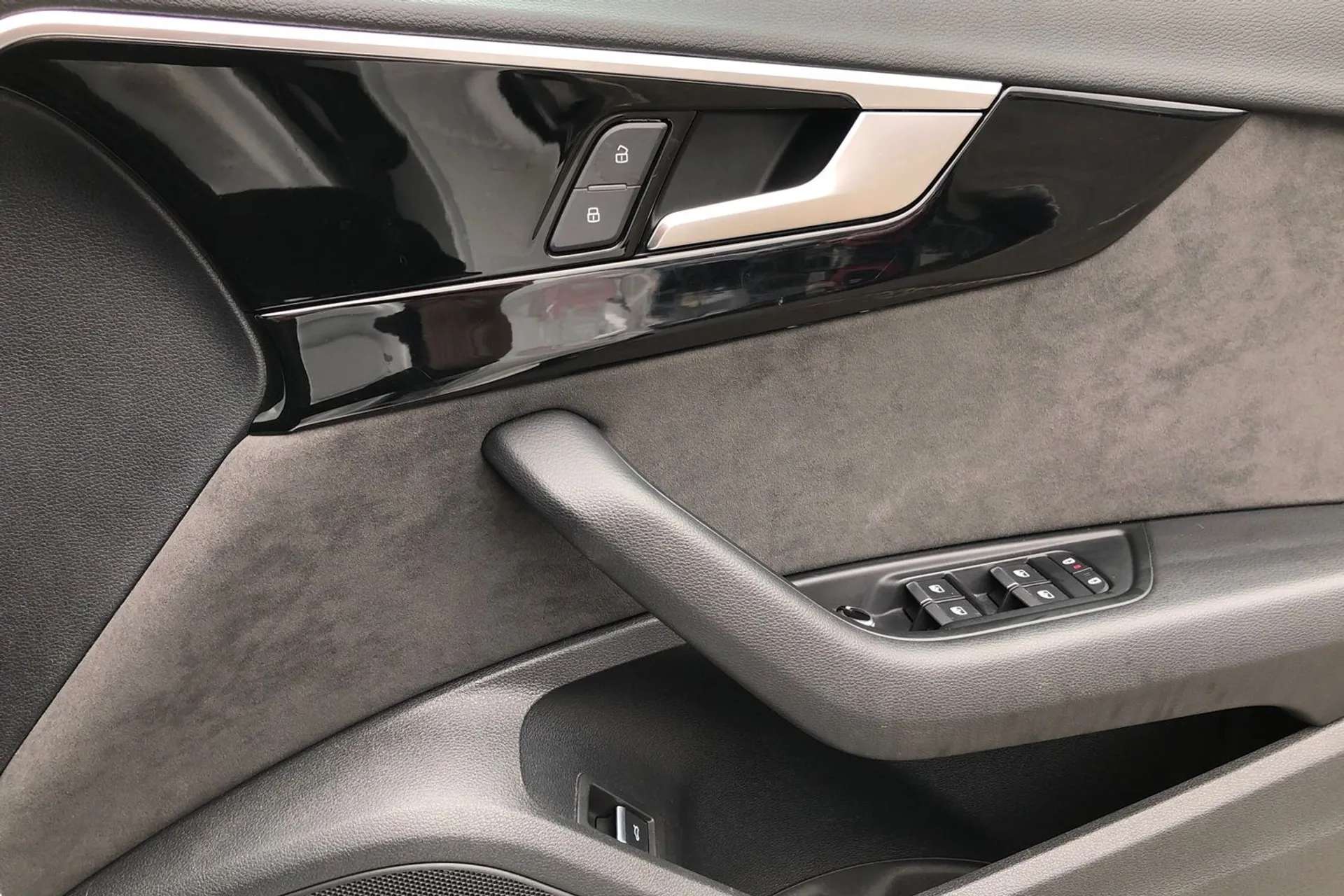 2021 AUDI A4 2021 AUDI A4