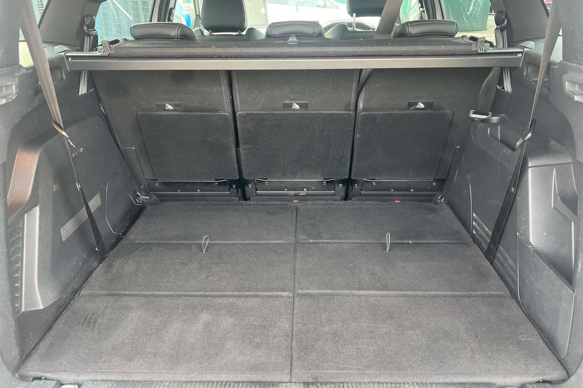 2021 PEUGEOT 5008 2021 PEUGEOT 5008