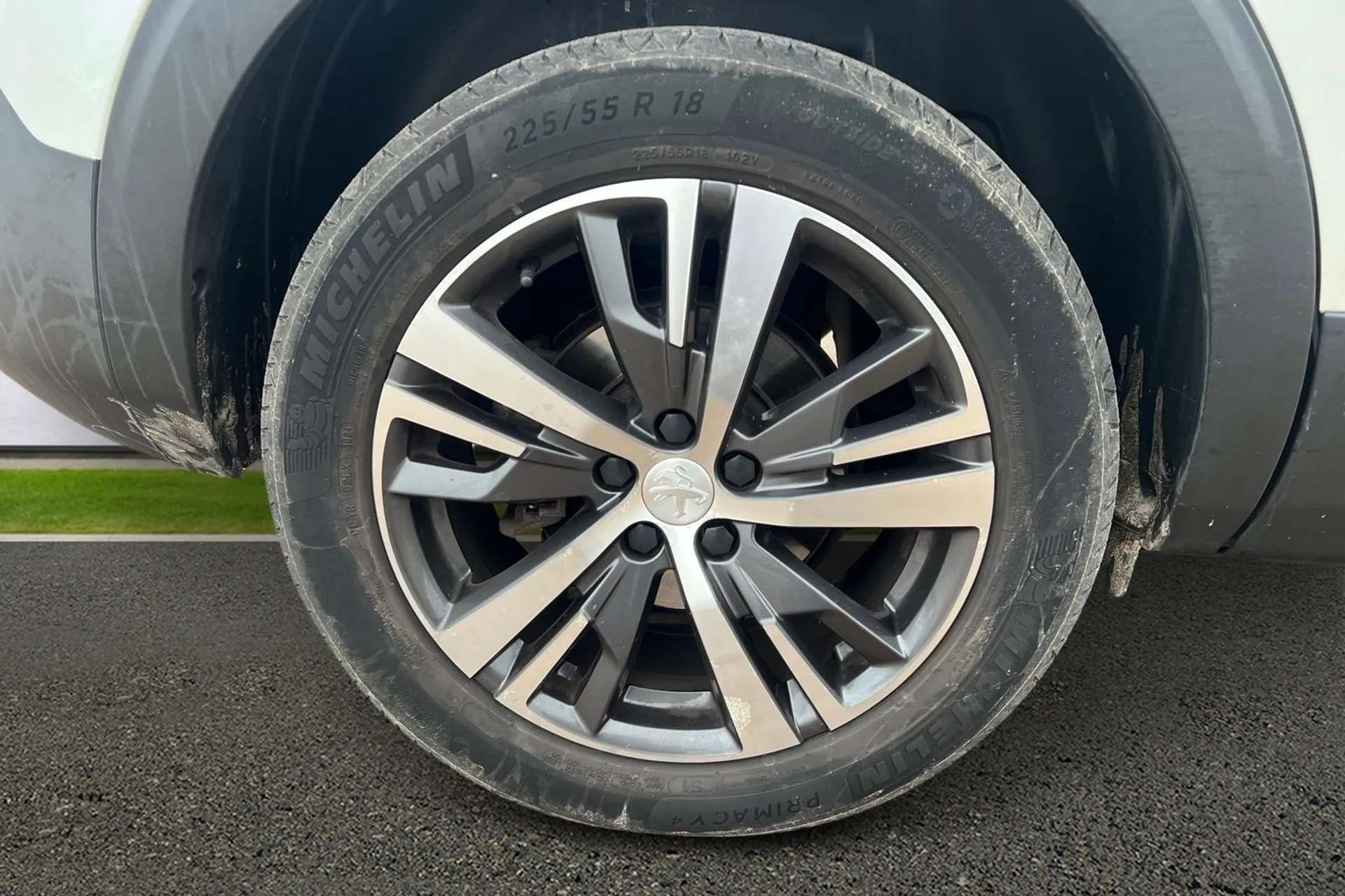 2021 PEUGEOT 5008 2021 PEUGEOT 5008