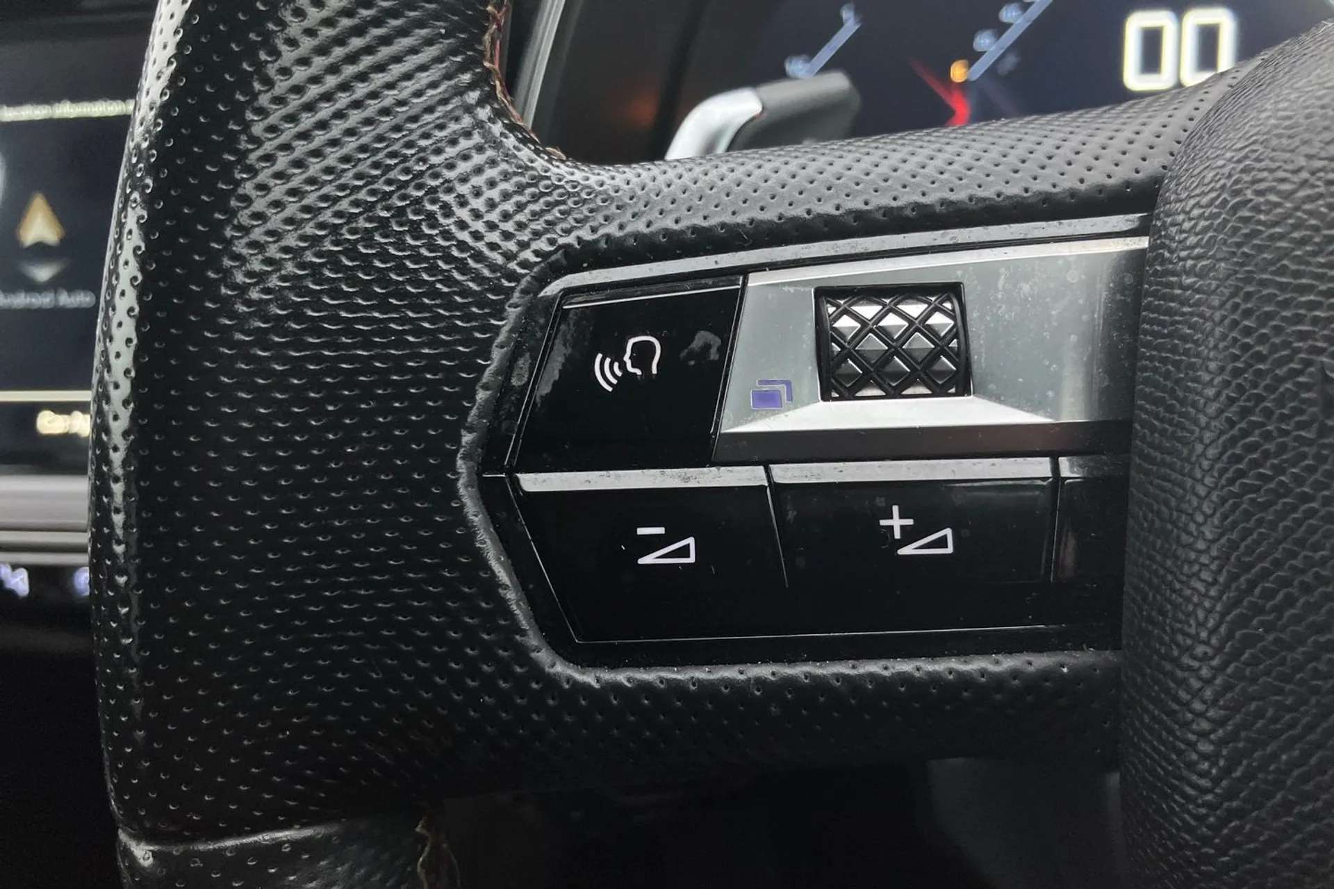 2020 DS DS 7 CROSSBACK 2020 DS DS 7 CROSSBACK