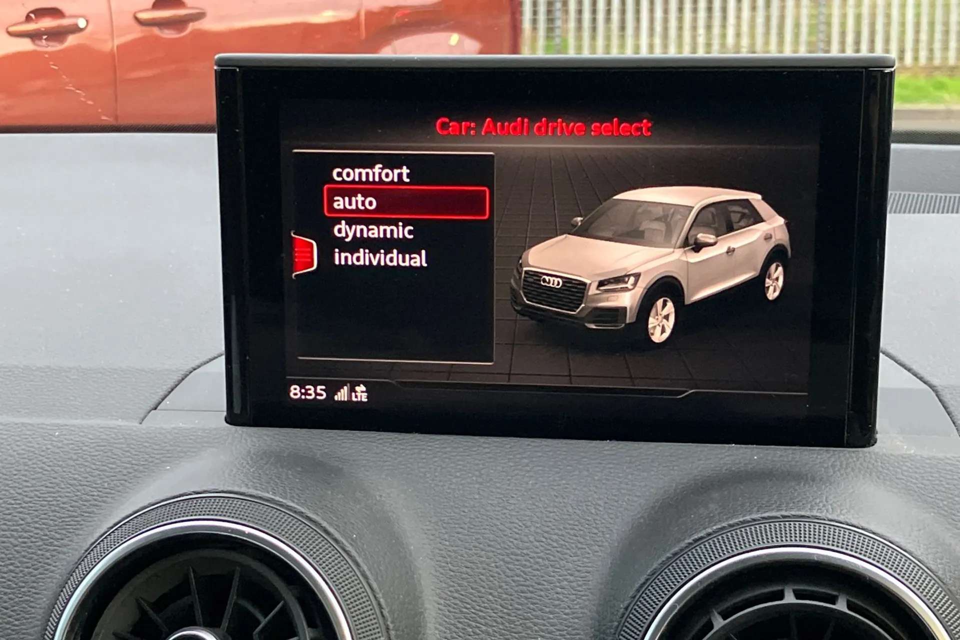 2020 AUDI Q2 2020 AUDI Q2